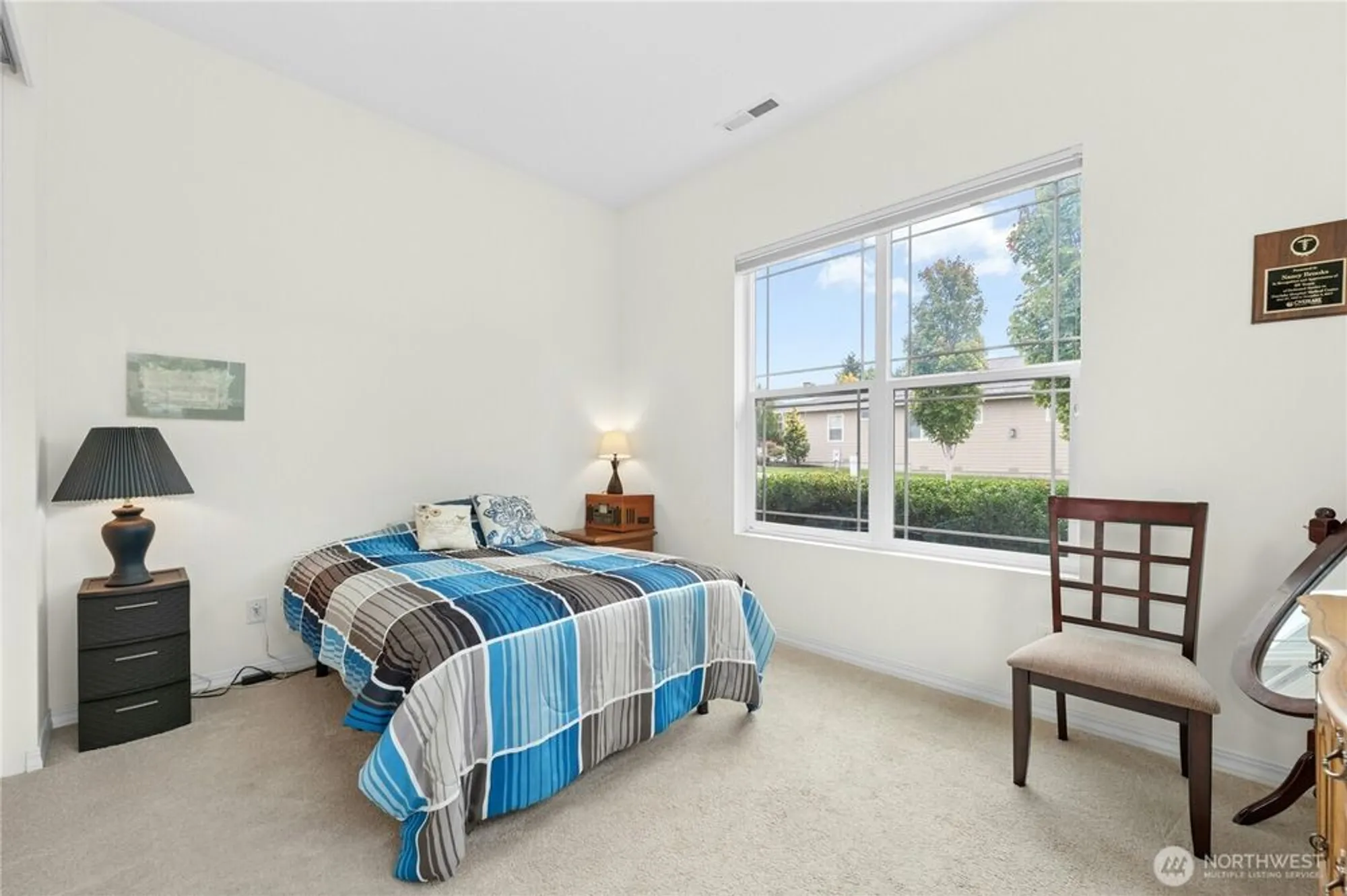 Property Slideshow image 23 of 38 | 5206 waldron dr, Lacey, WA, 98516