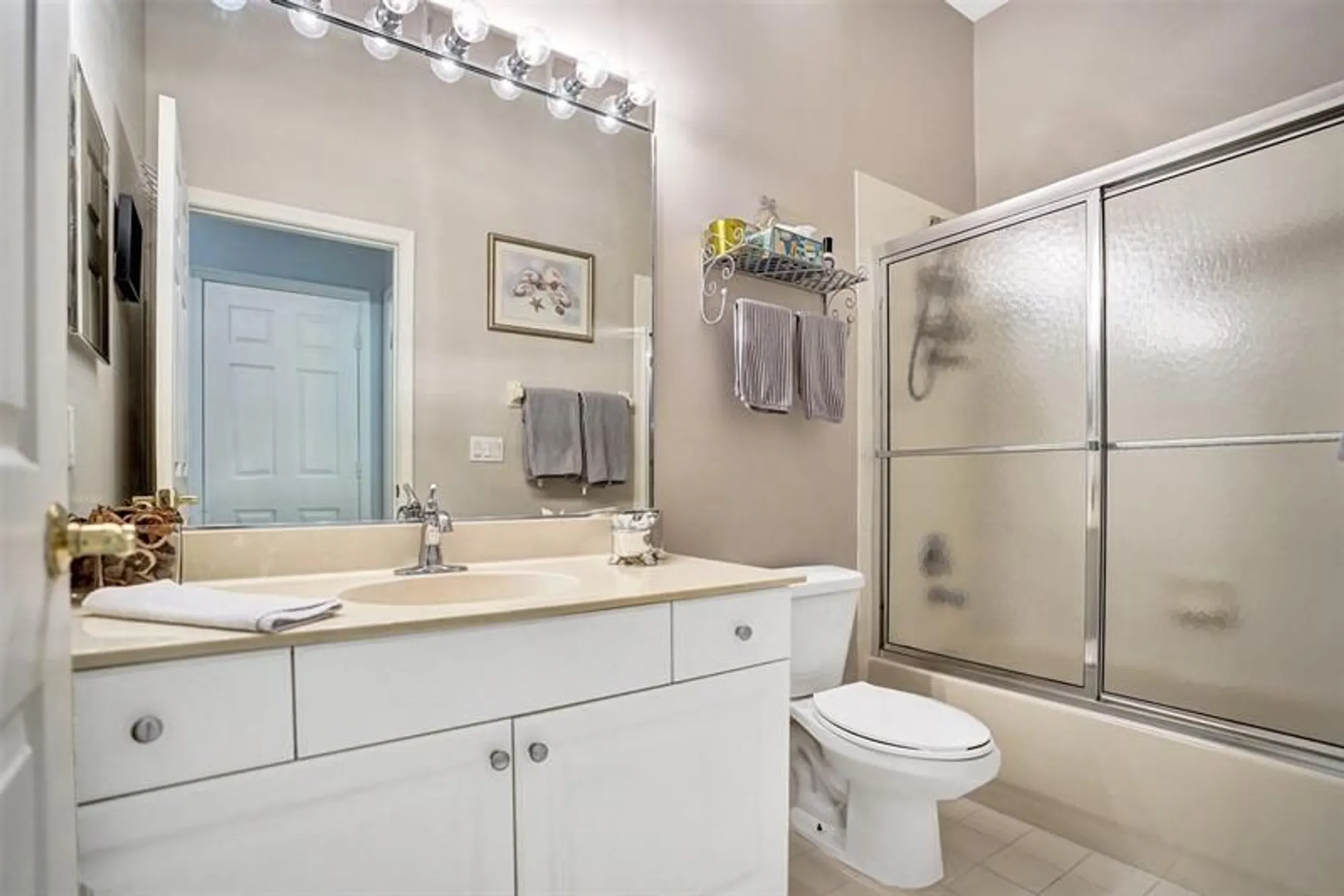 Property Slideshow image 27 of 48 | 7992 rockford rd, Boynton Beach, FL, 33472