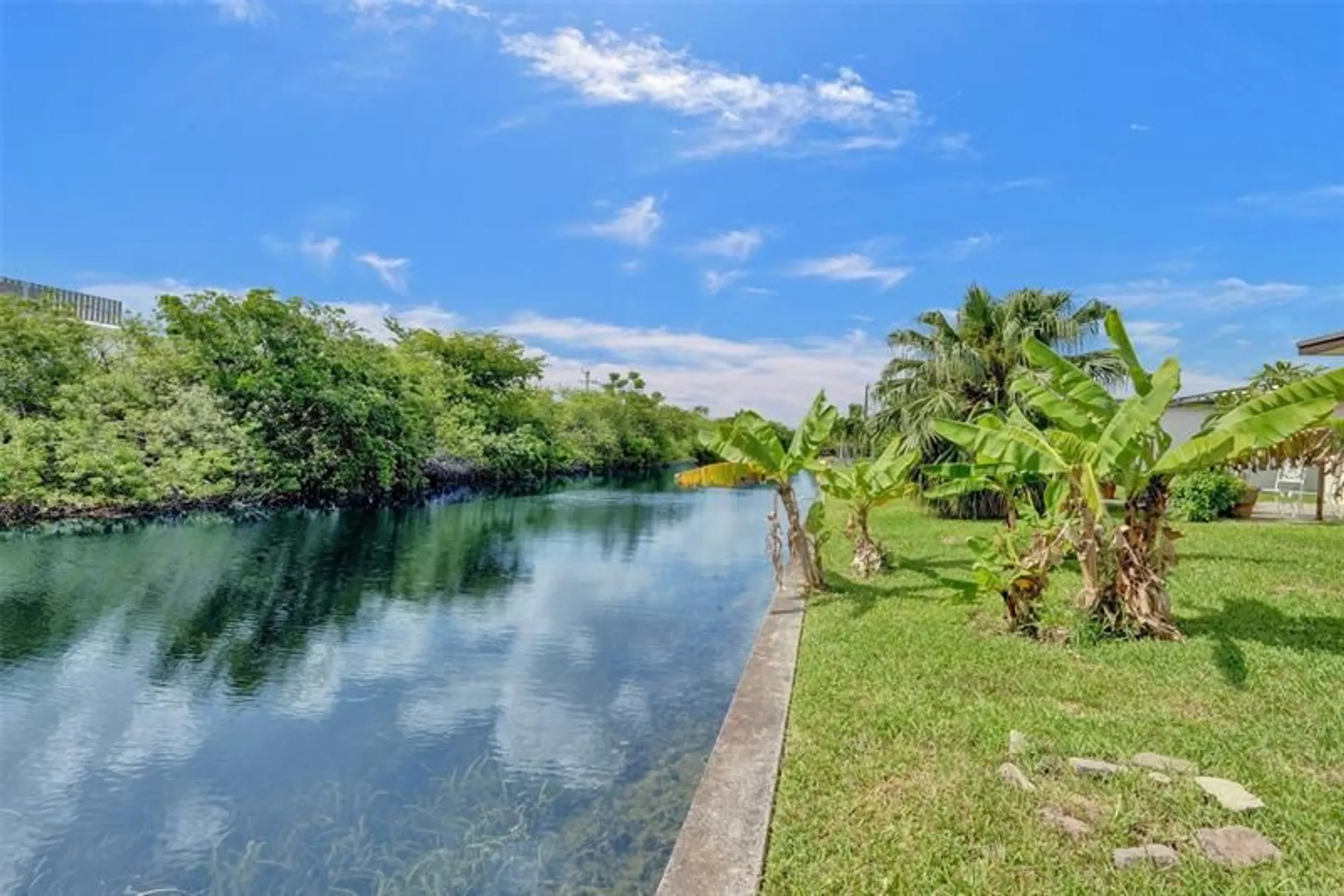 Property Slideshow image 34 of 46 | 4712 nw 41st ave, Lauderdale Lakes, FL, 33319