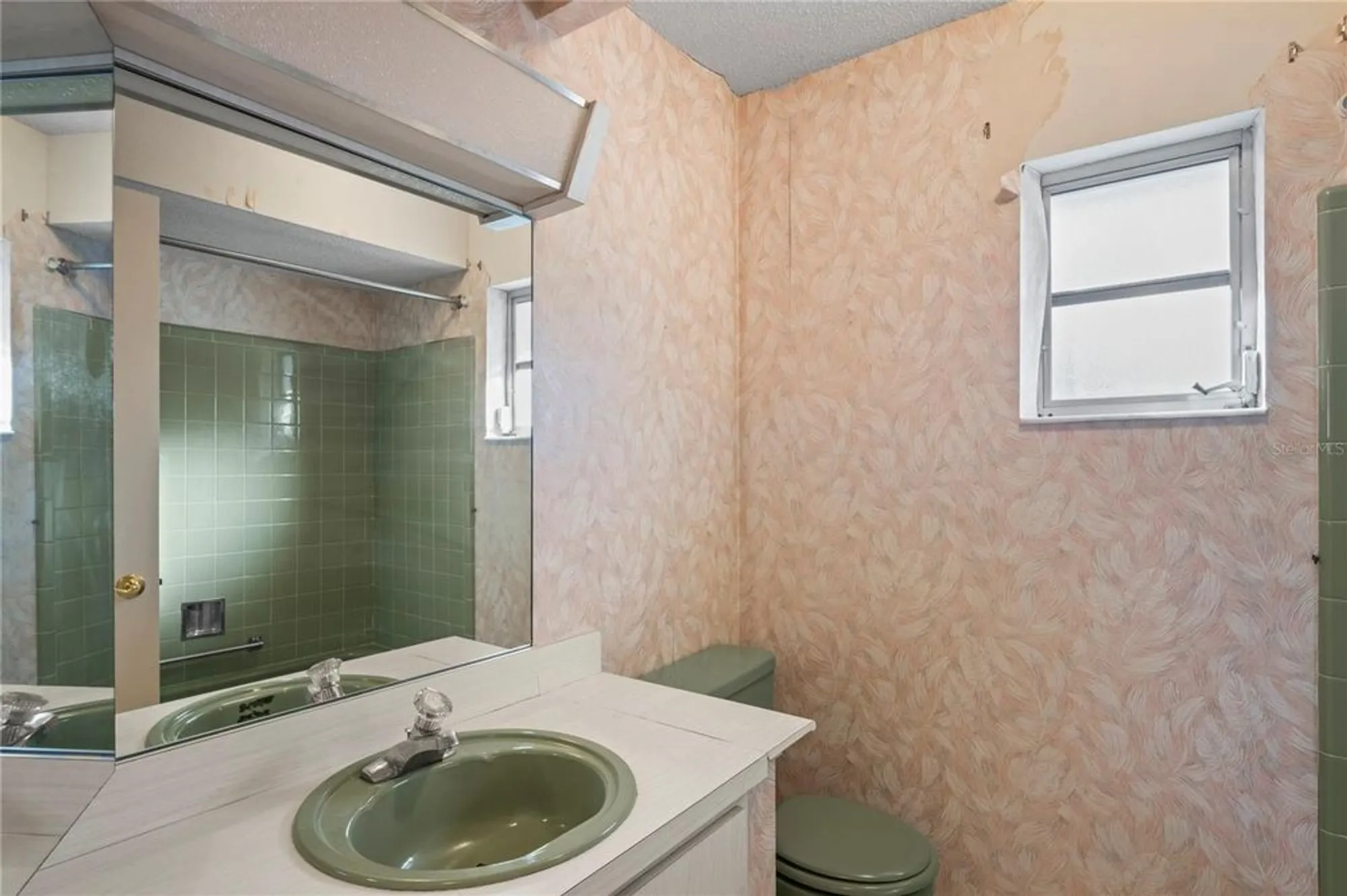 Property Slideshow image 30 of 75 | 8718 benton dr, Port Richey, FL, 34668