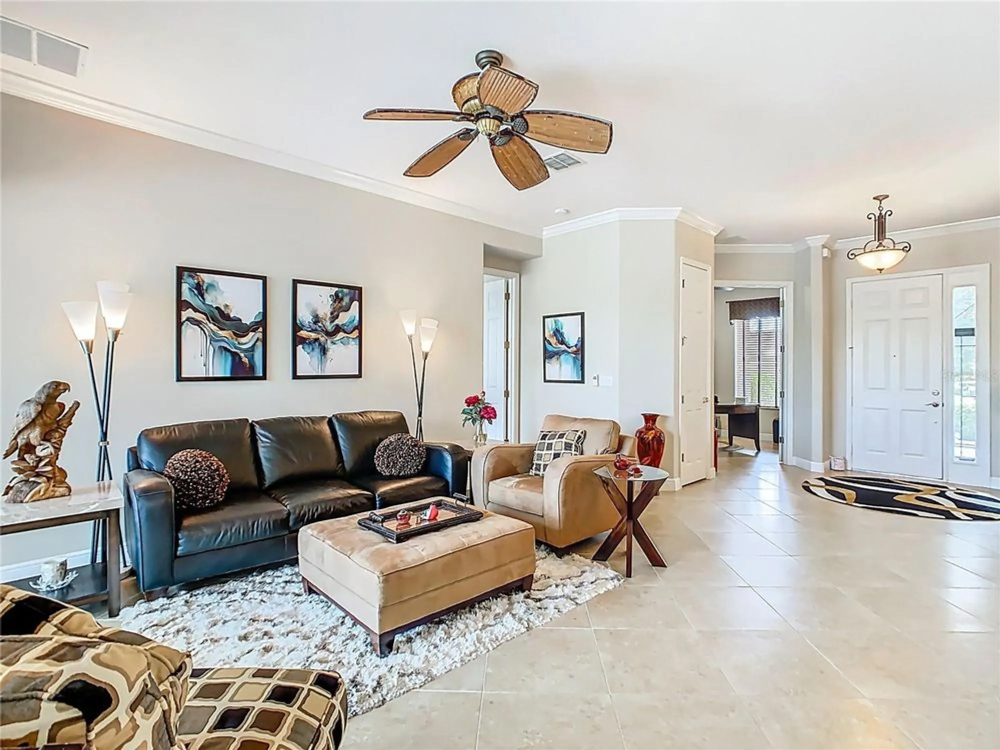 Property Slideshow image 6 of 80 | 317 sorrento rd, Poinciana, FL, 34759