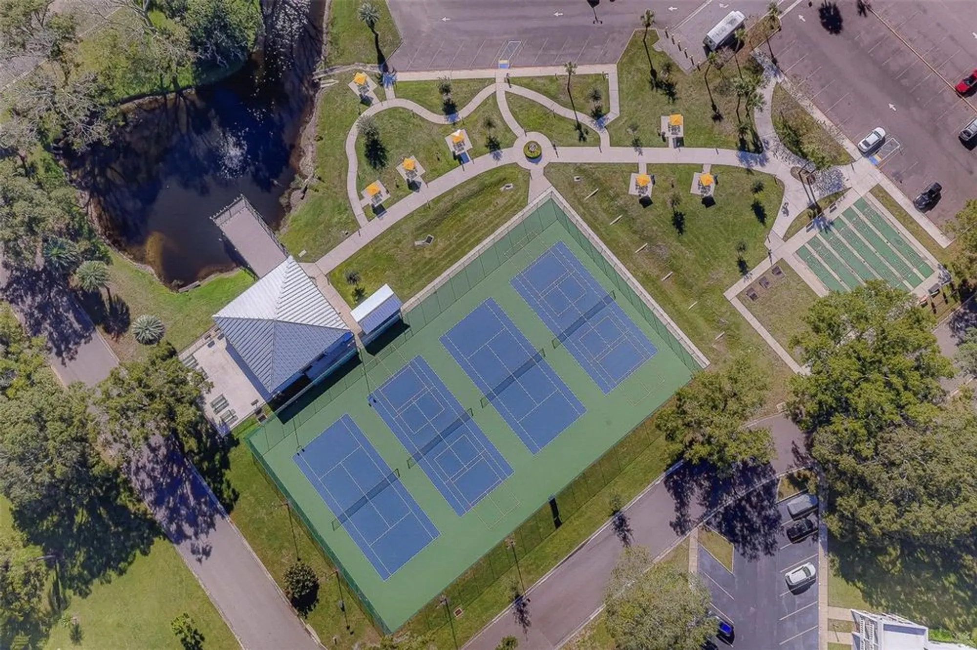 Property Slideshow image 46 of 55 | 2433 brazilia dr apt 5, Clearwater, FL, 33763