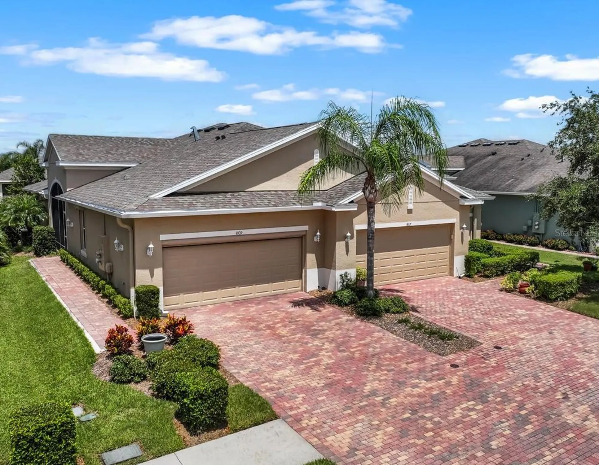 Property Slideshow image 1 of 60 | 809 chipper dr, Sun City Center, FL, 33573