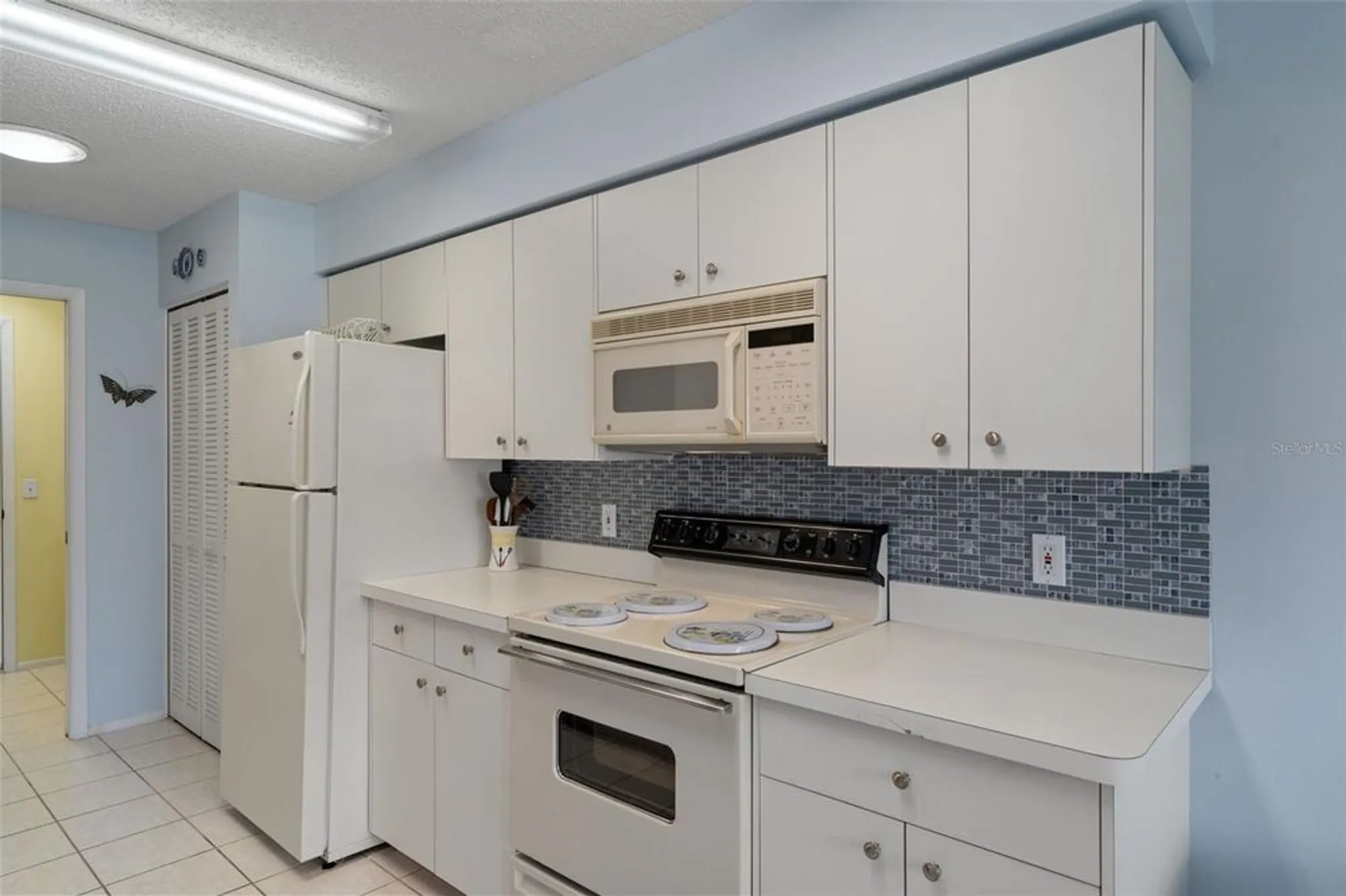 Property Slideshow image 19 of 63 | 2254 dove hollow dr, Spring Hill, FL, 34606