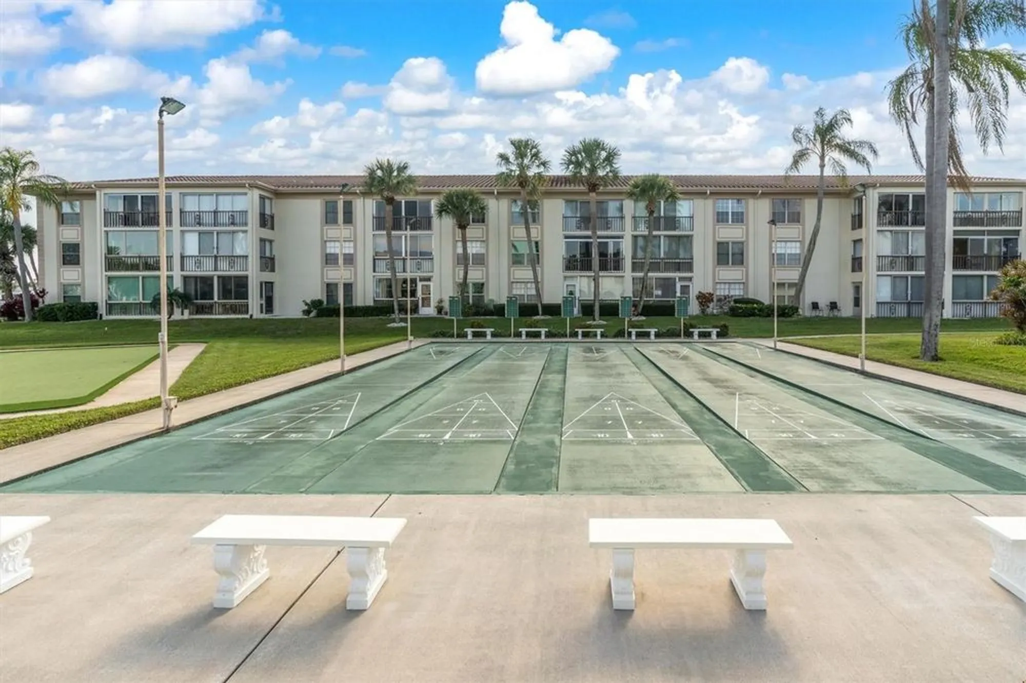 Property Slideshow image 35 of 45 | 19029 us highway 19 n apt 9-404, Clearwater, FL, 33764