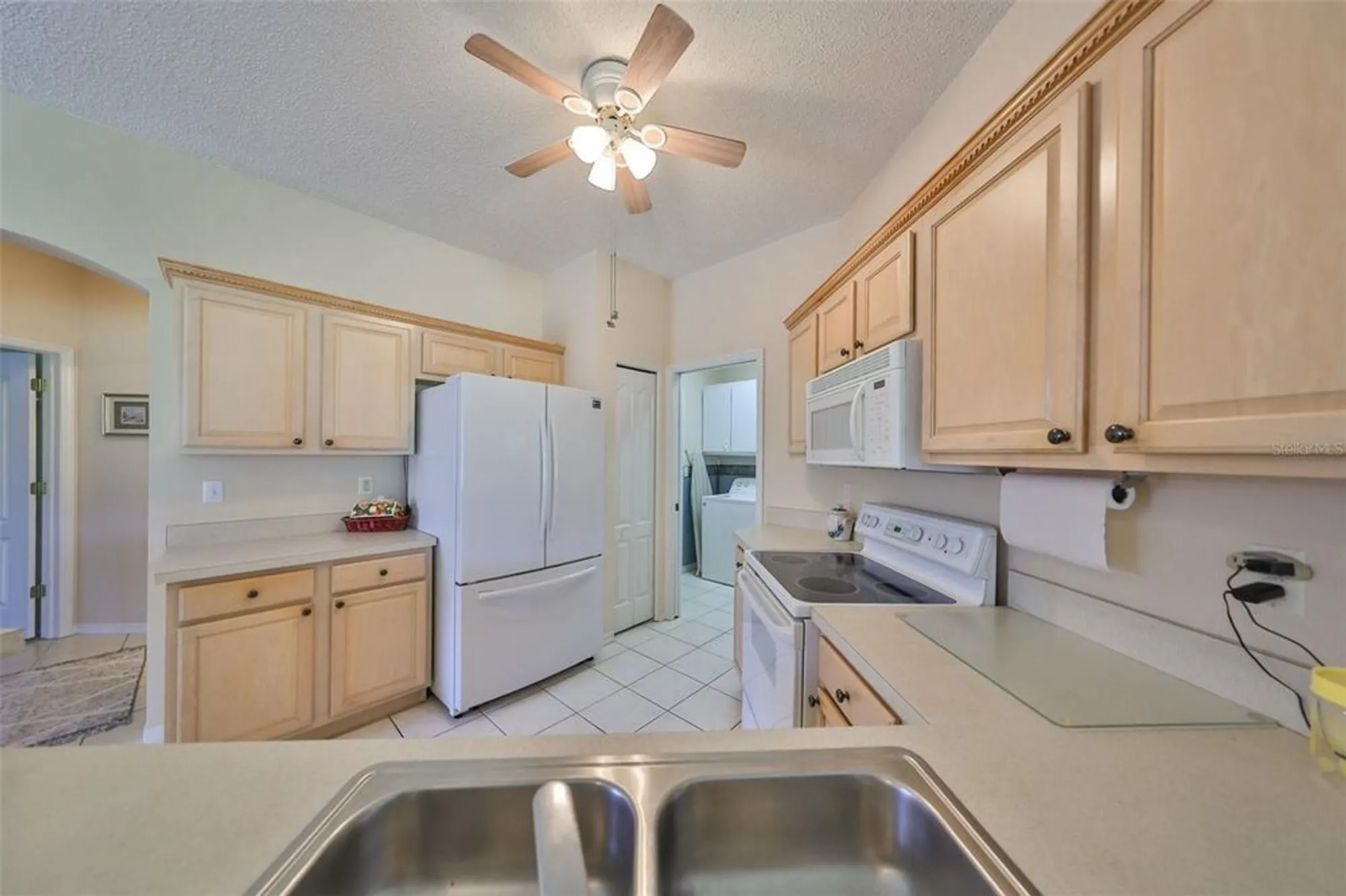 Property Slideshow image 4 of 81 | 2112 acadia greens dr # 62, Sun City Center, FL, 33573
