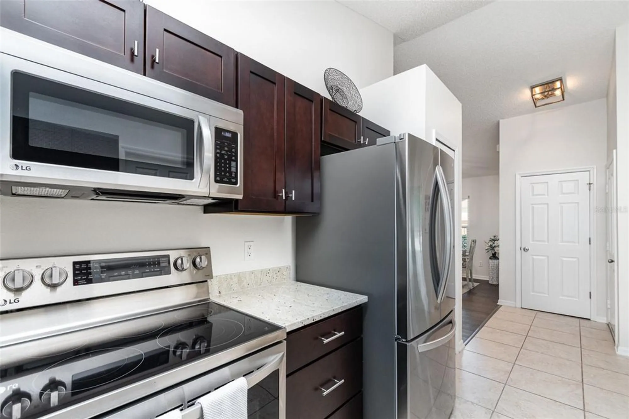 Property Slideshow image 13 of 29 | 4525 eaglewood dr, Leesburg, FL, 34748