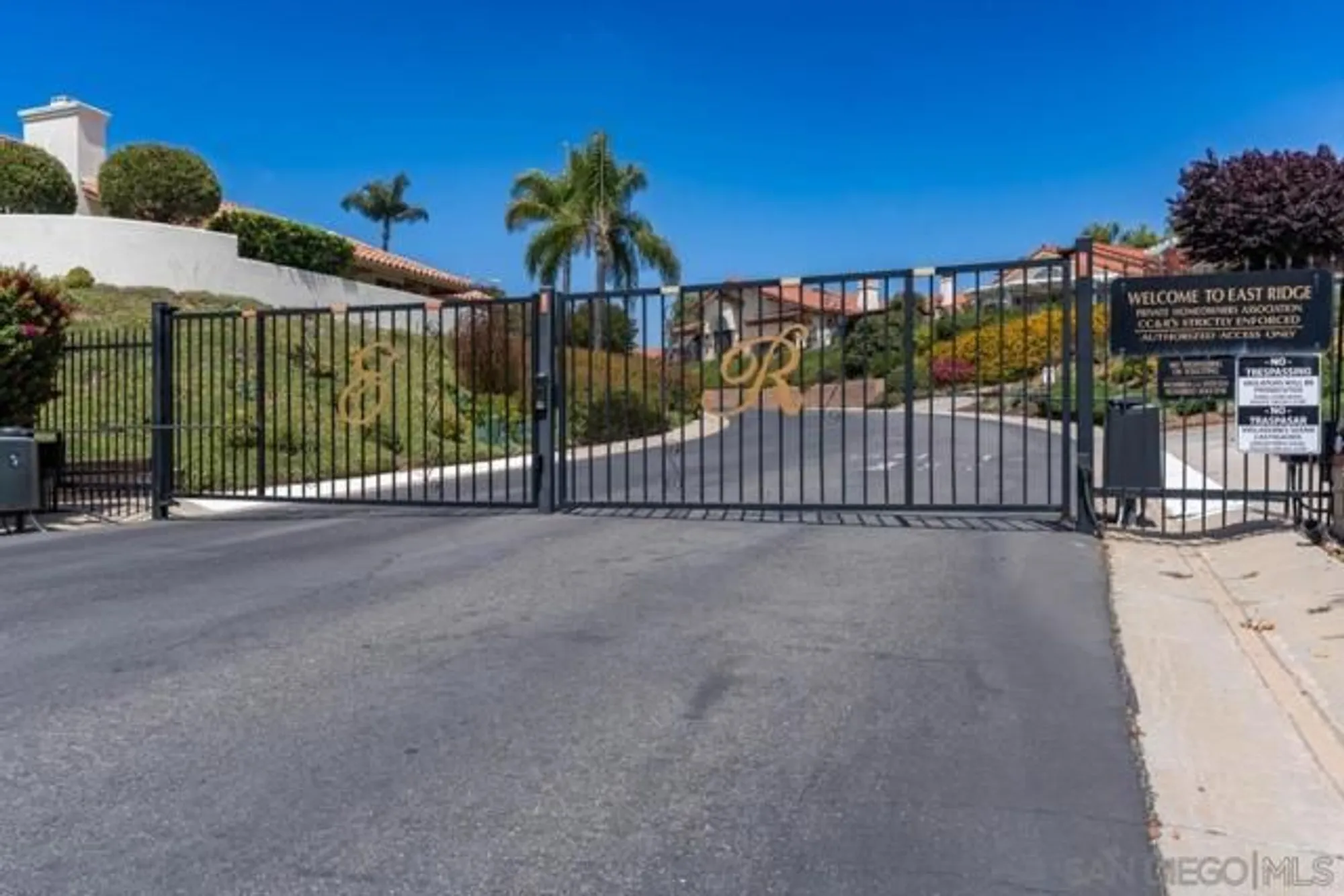 Property Slideshow image 57 of 70 | 907 ridge heights dr, Fallbrook, CA, 92028