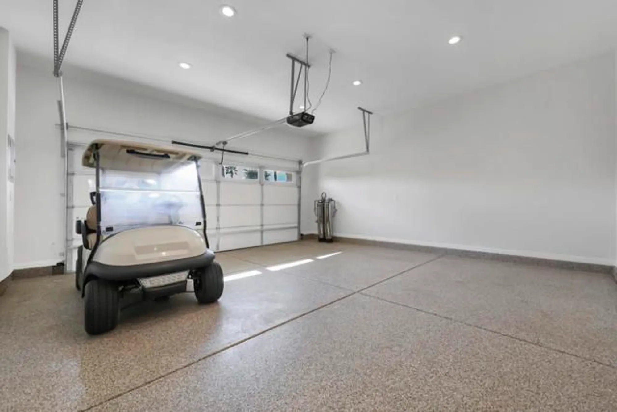 Property Slideshow image 41 of 66 | 81800 eagle claw dr, La Quinta, CA, 92253