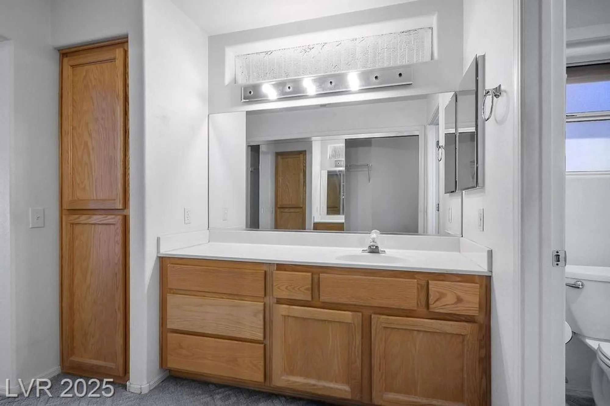 Property Slideshow image 16 of 71 | 11029 rackhurst ave, Las Vegas, NV, 89134