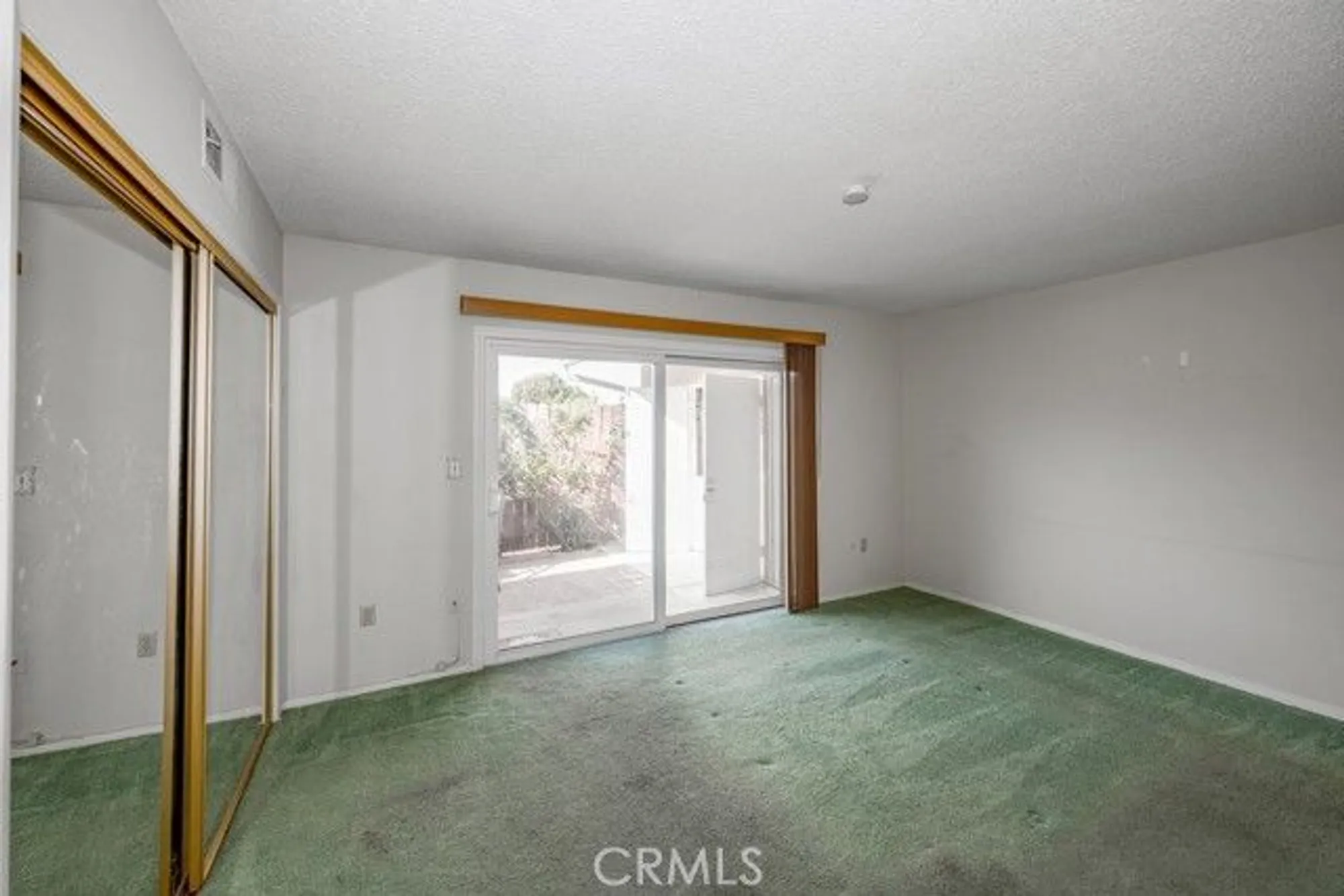 Property Slideshow image 11 of 35 | 18923 circle of friends, Newhall, CA, 91321