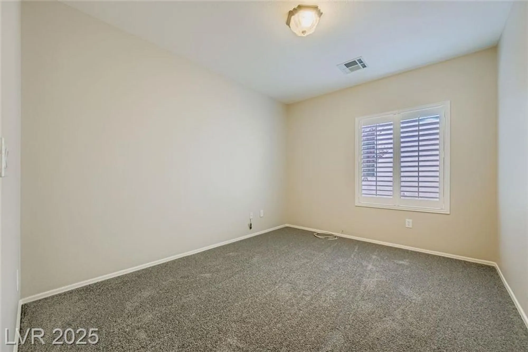 Property Slideshow image 13 of 24 | 2317 perrysburg dr, Henderson, NV, 89044