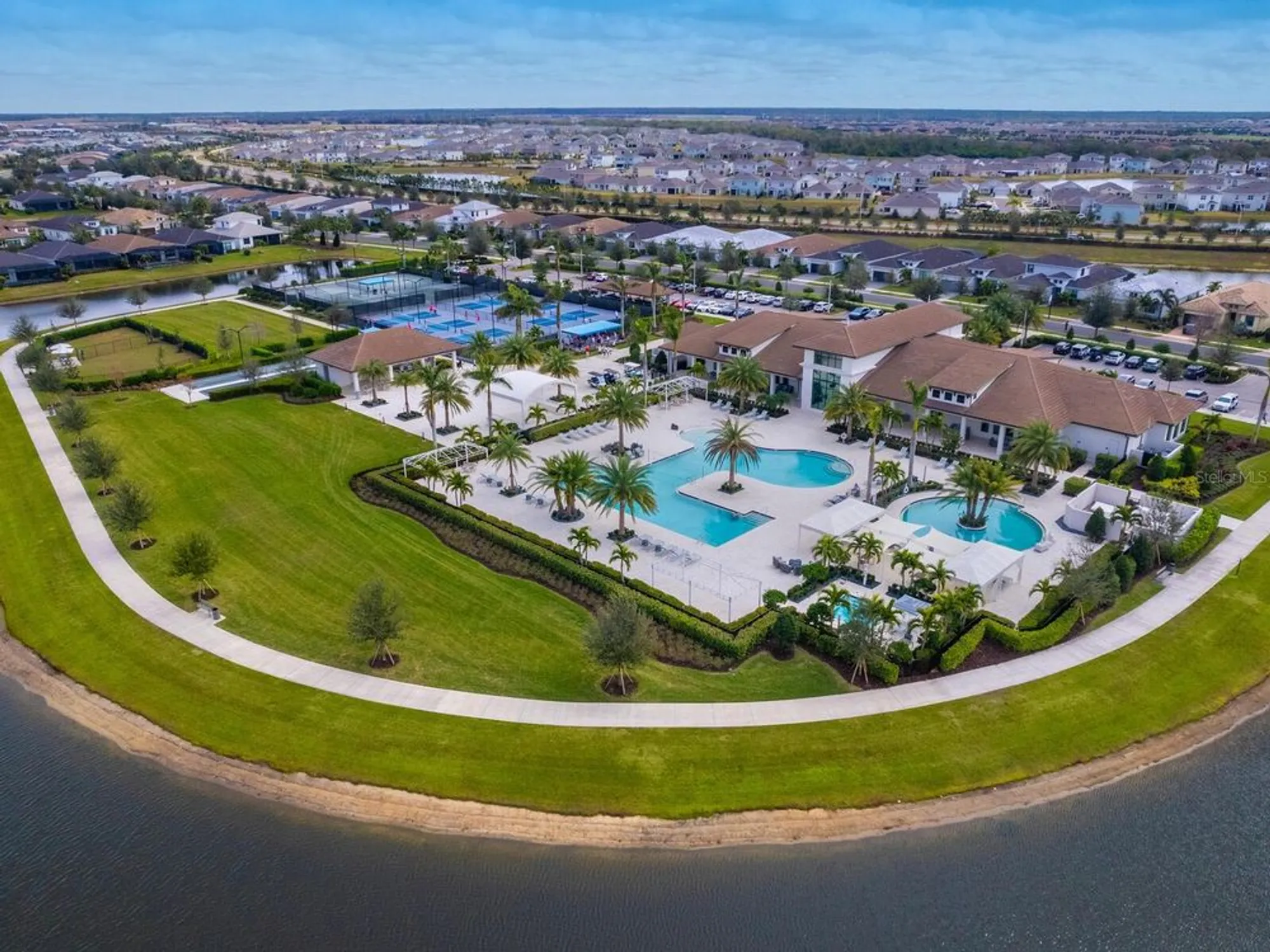 Property Slideshow image 51 of 51 | 4925 surfside cir, Bradenton, FL, 34211