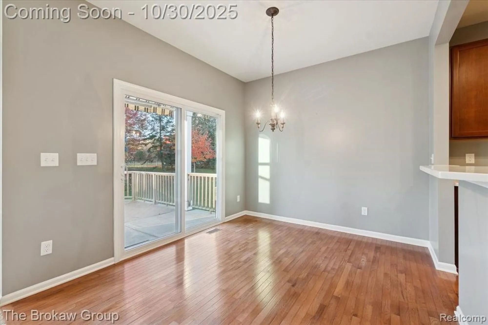 Property Slideshow image 19 of 49 | 6334 prairie dunes dr, Grand Blanc, MI, 48439
