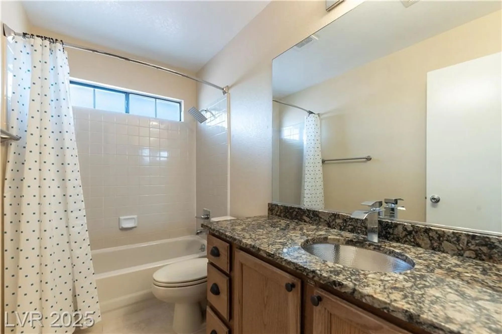 Property Slideshow image 22 of 39 | 4808 fiesta lakes st, Las Vegas, NV, 89130