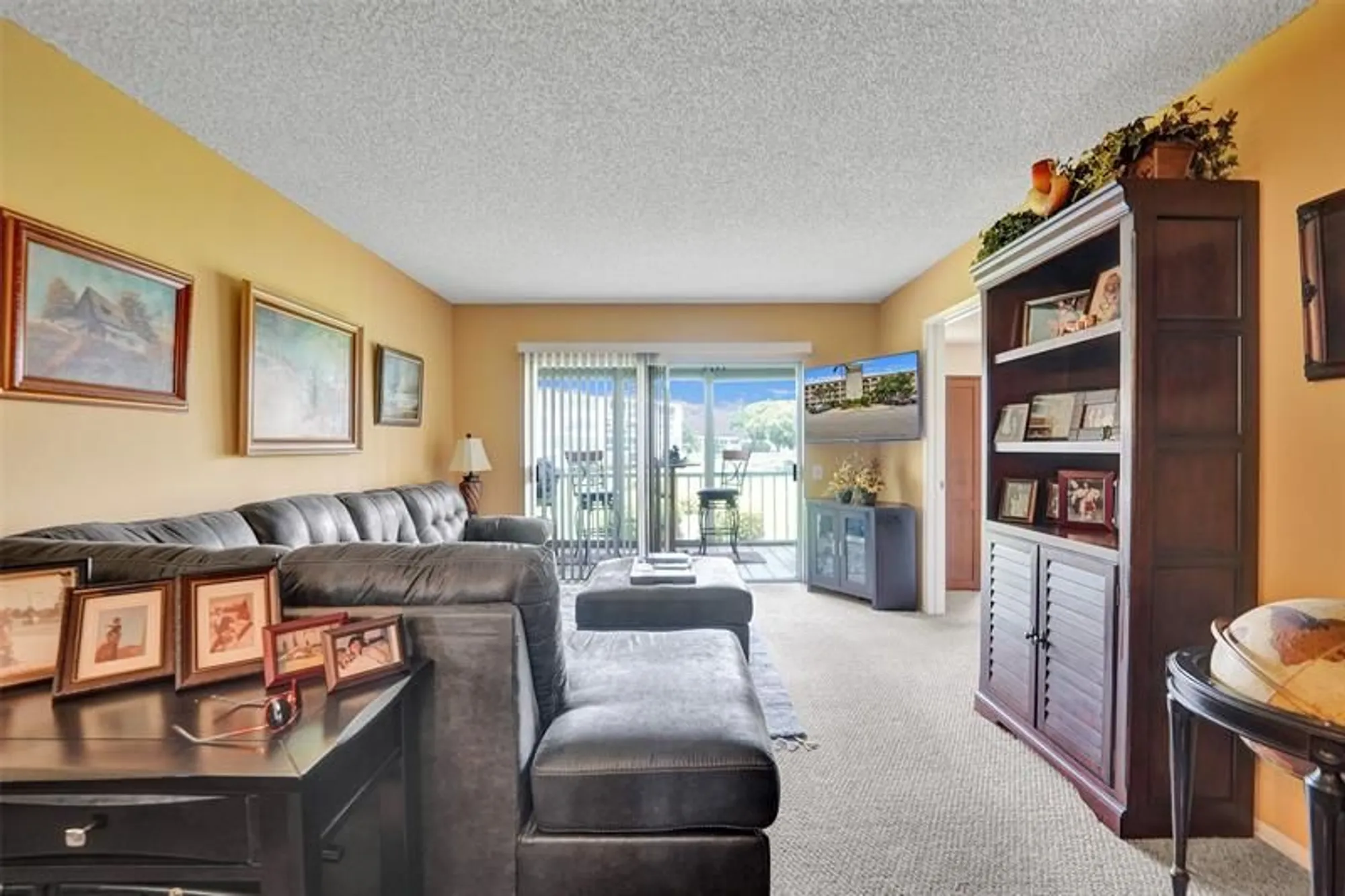 Property Slideshow image 30 of 40 | 4602 martinique way apt f2 # 4602, Coconut Creek, FL, 33066