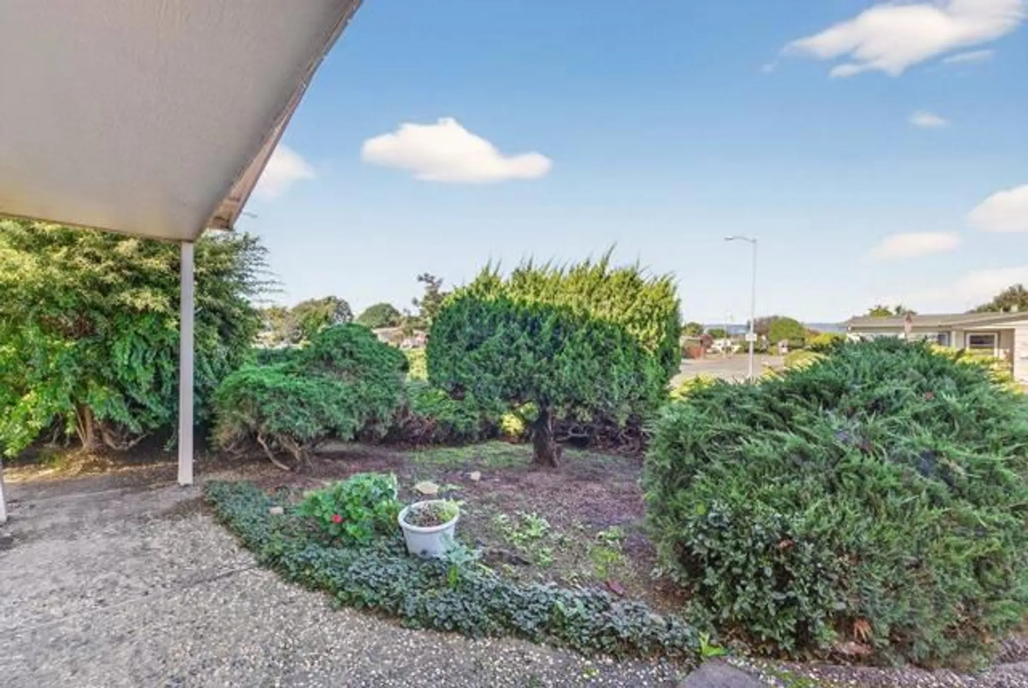 Property Slideshow image 2 of 26 | 499 spruce cir, Watsonville, CA, 95076