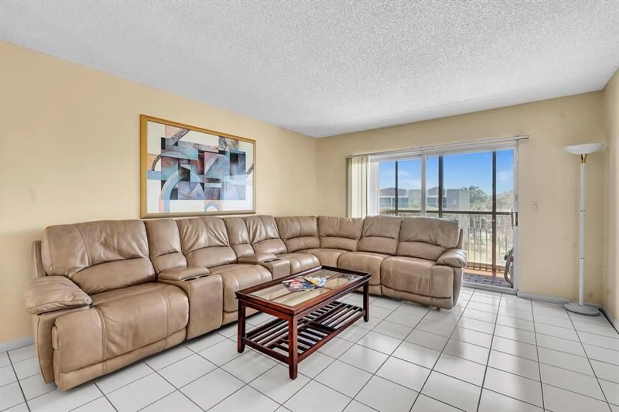 Property Slideshow image 19 of 72 | 9560 weldon cir apt j413, Fort Lauderdale, FL, 33321