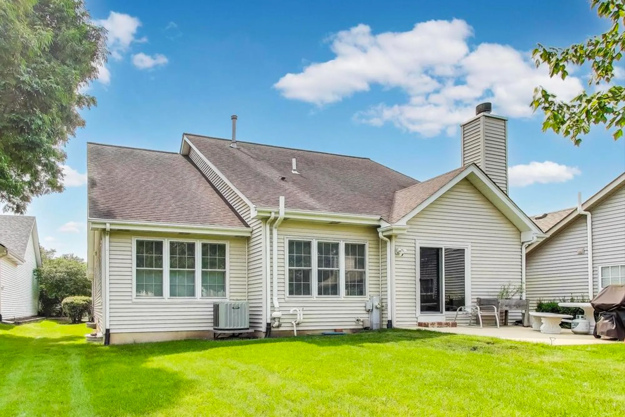 Property Slideshow image 36 of 44 | 13453 tall pines ln, Plainfield, IL, 60544