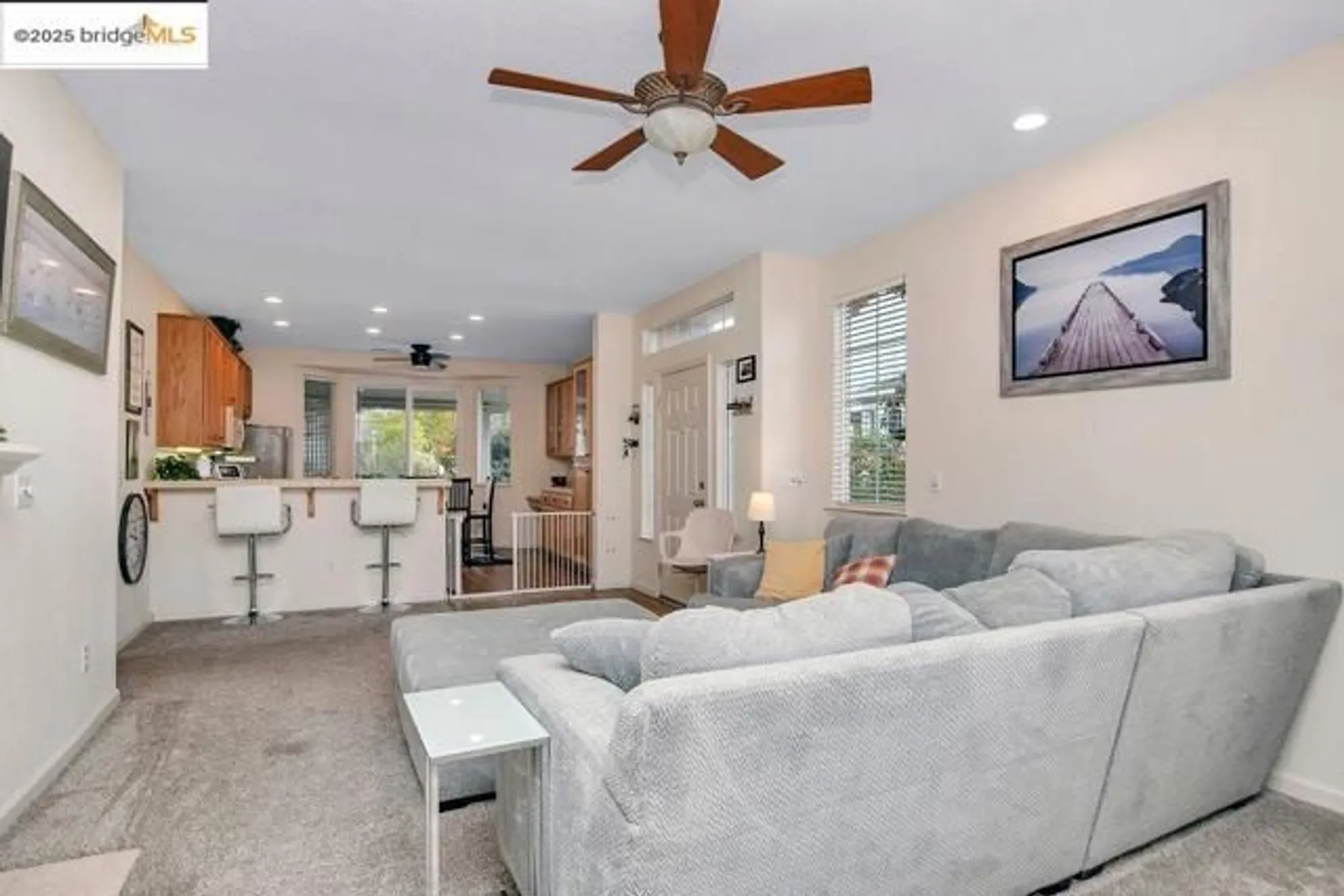 Property Slideshow image 13 of 28 | 716 turnberry ter, Rio Vista, CA, 94571