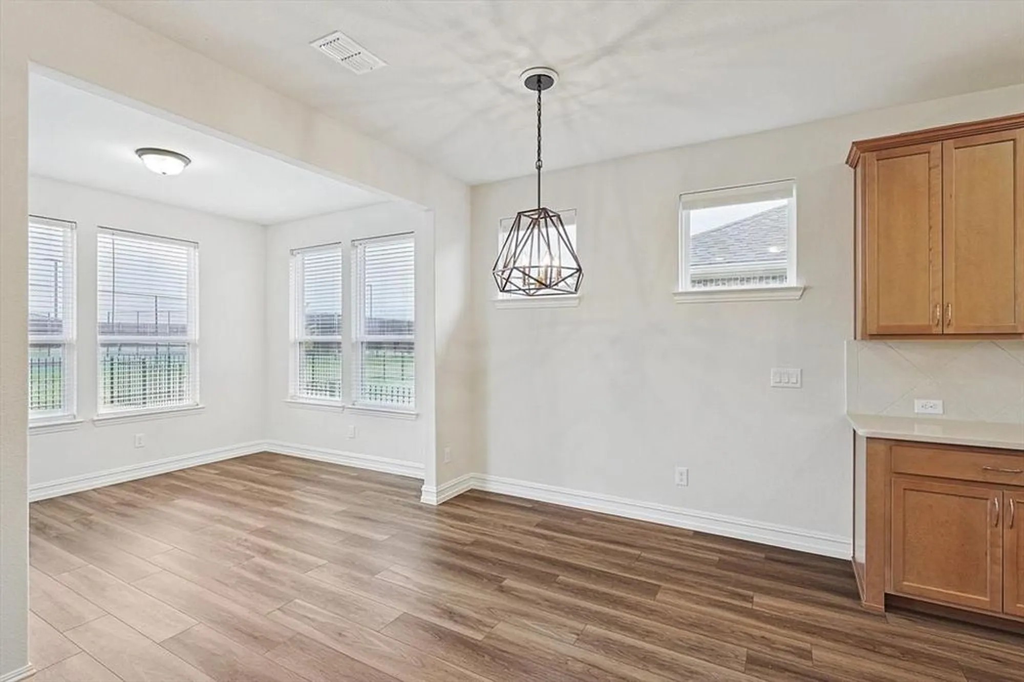 Property Slideshow image 17 of 33 | 948 memorial dr, Aubrey, TX, 76227