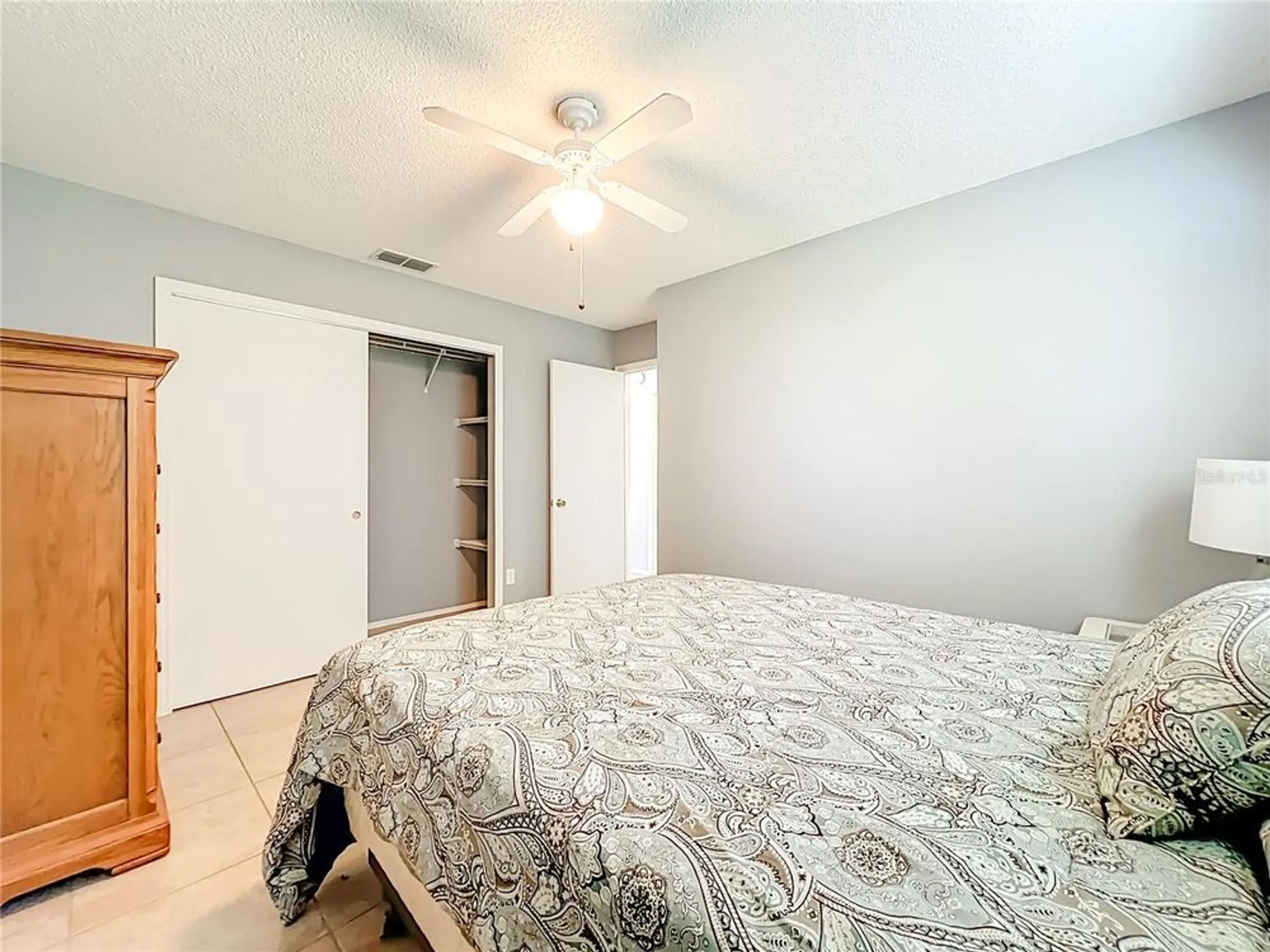 Property Slideshow image 27 of 42 | 2140 estevez dr, The Villages, FL, 32159