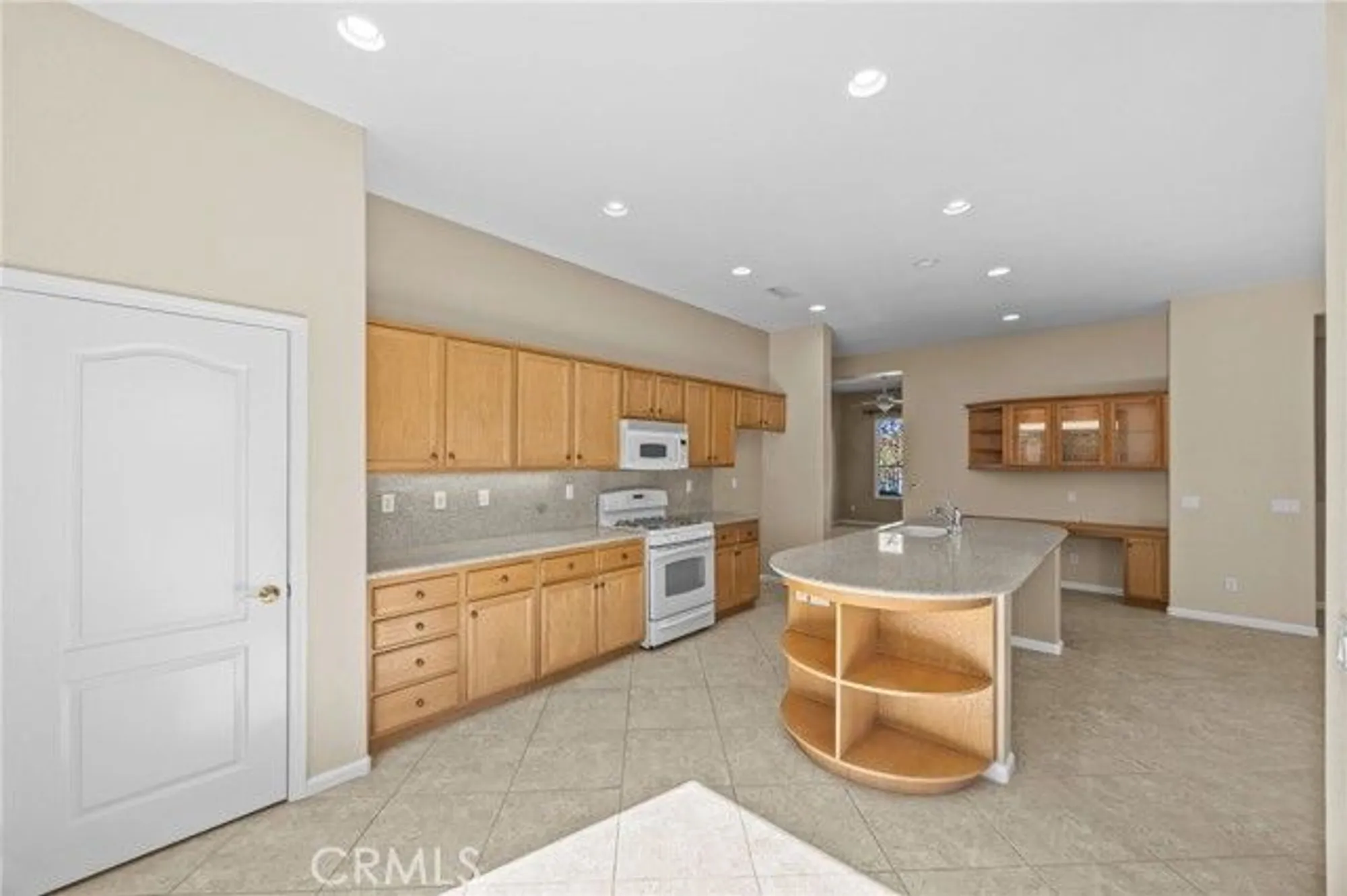 Property Slideshow image 11 of 47 | 23892 towish dr, Corona, CA, 92883