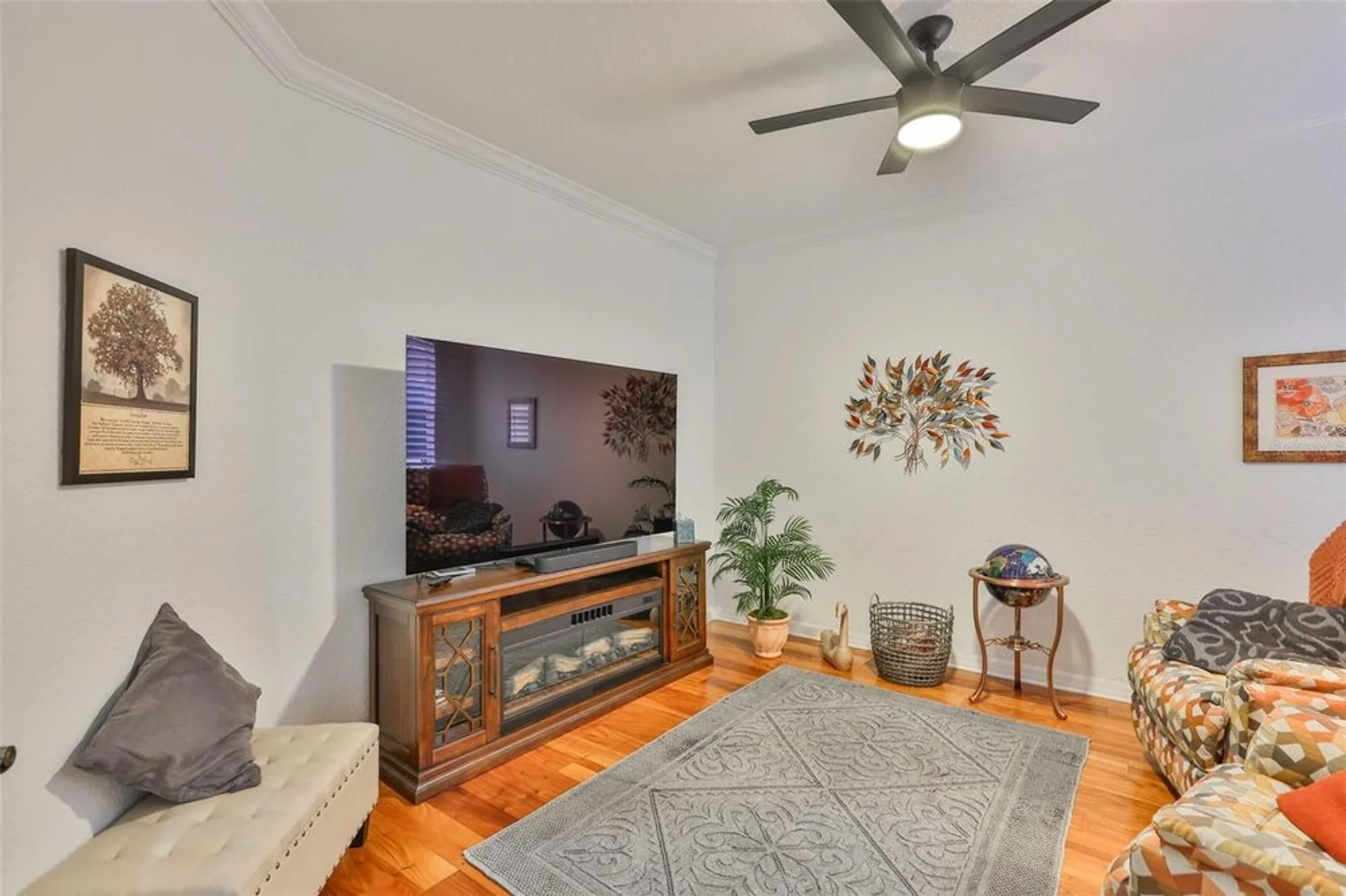 Property Slideshow image 36 of 57 | 1360 emerald dunes dr, Sun City Center, FL, 33573