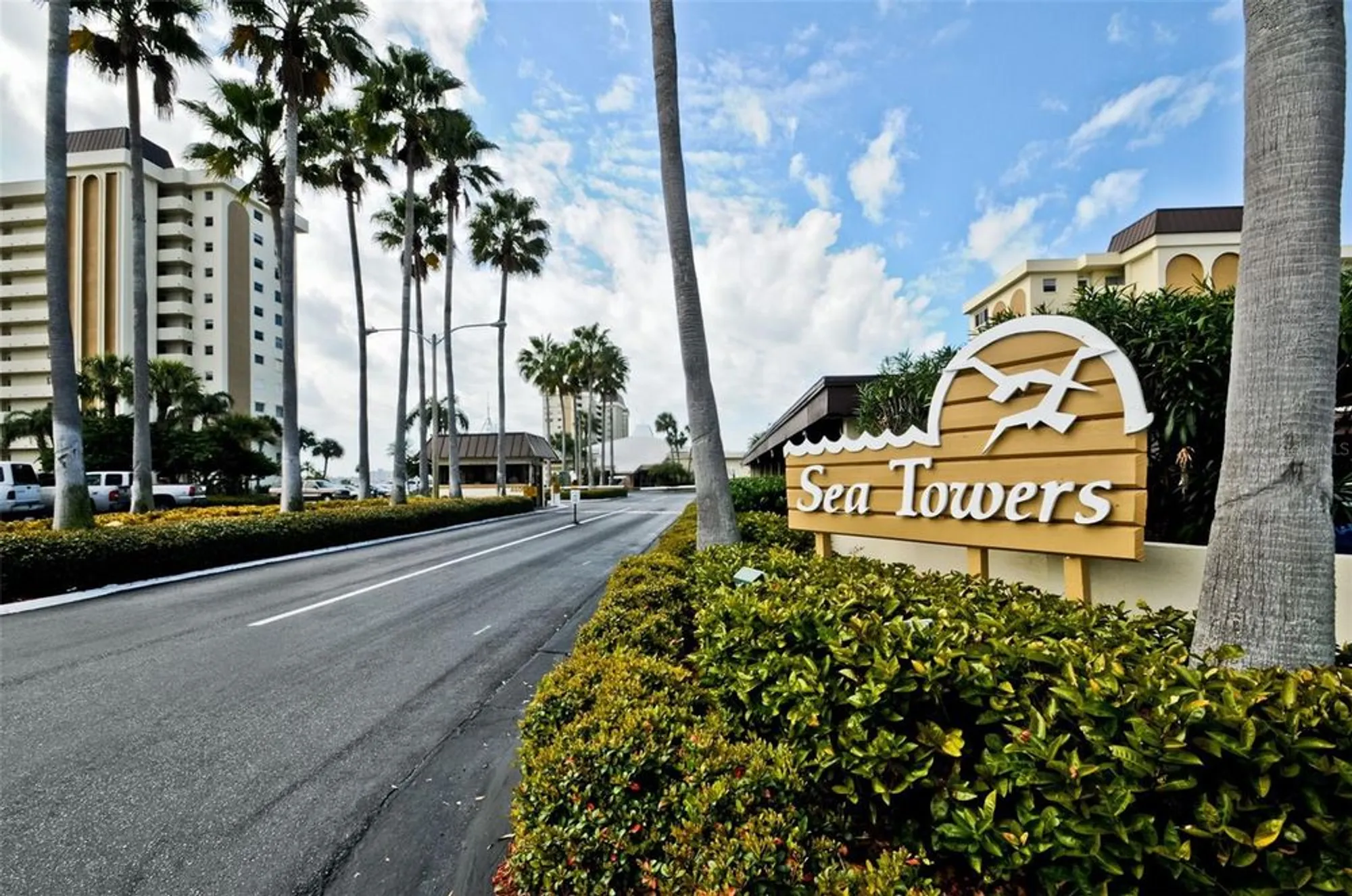 Property Slideshow image 50 of 50 | 4550 cove cir apt 502, St Petersburg, FL, 33708