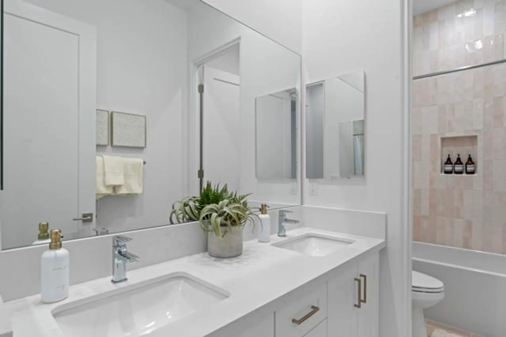 Property Slideshow image 20 of 34 | 55729 isleworth, La Quinta, CA, 92253