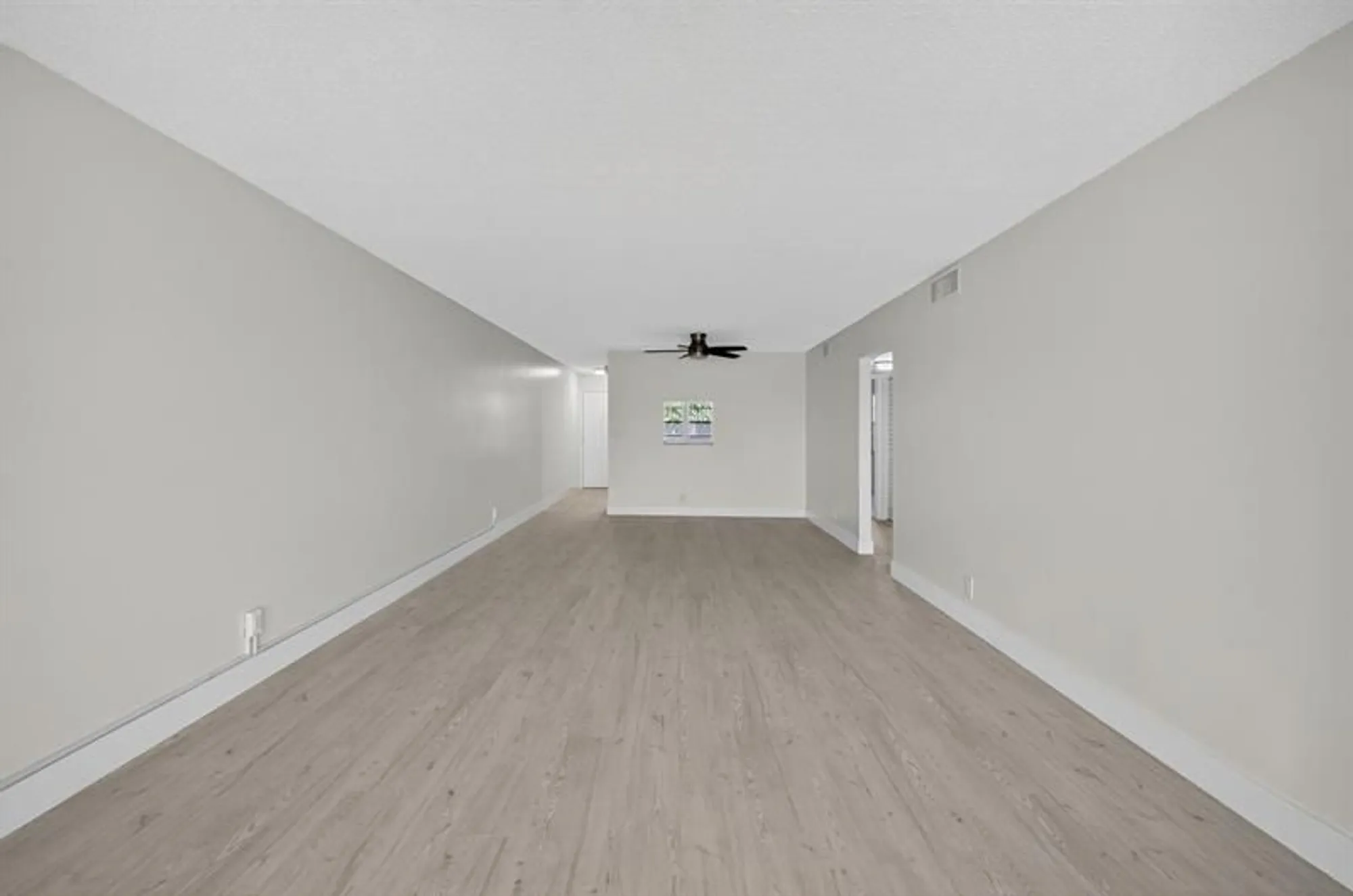 Property Slideshow image 8 of 24 | 2902 victoria cir g3, Coconut Creek, FL, 33066