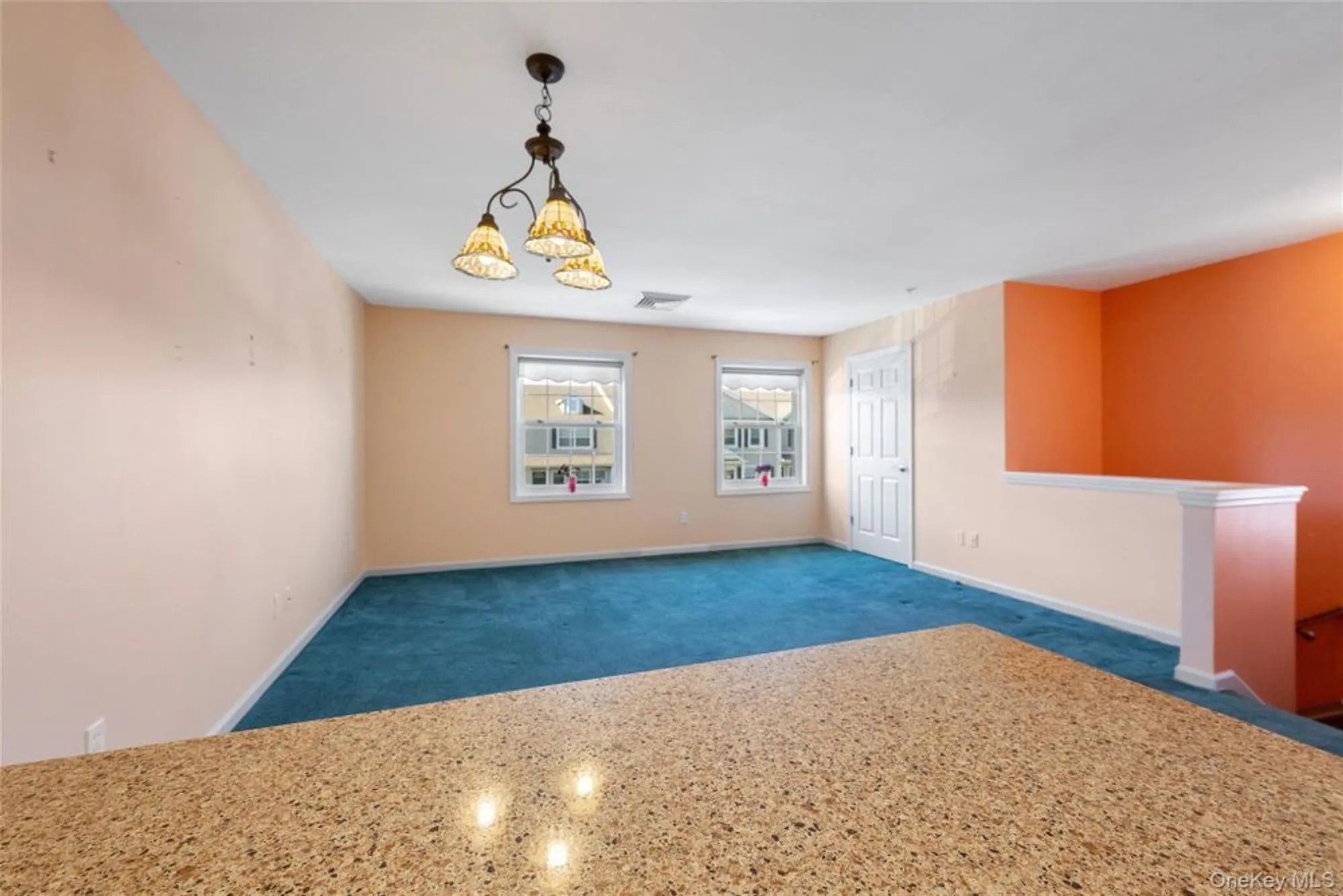 Property Slideshow image 9 of 39 | 1228 willow ln, Valley Stream, NY, 11580