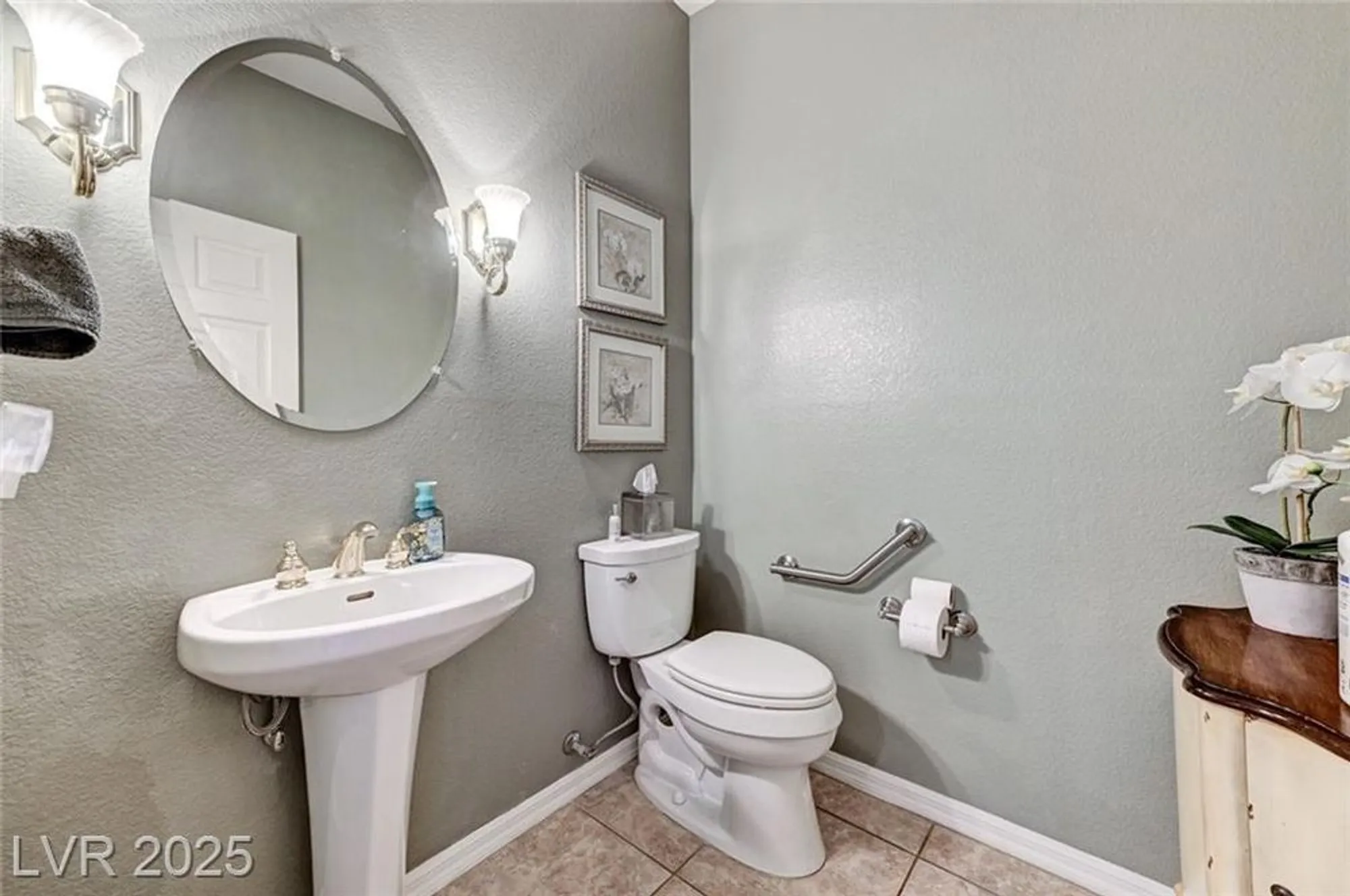 Property Slideshow image 44 of 69 | 2413 deer lake st, Las Vegas, NV, 89134