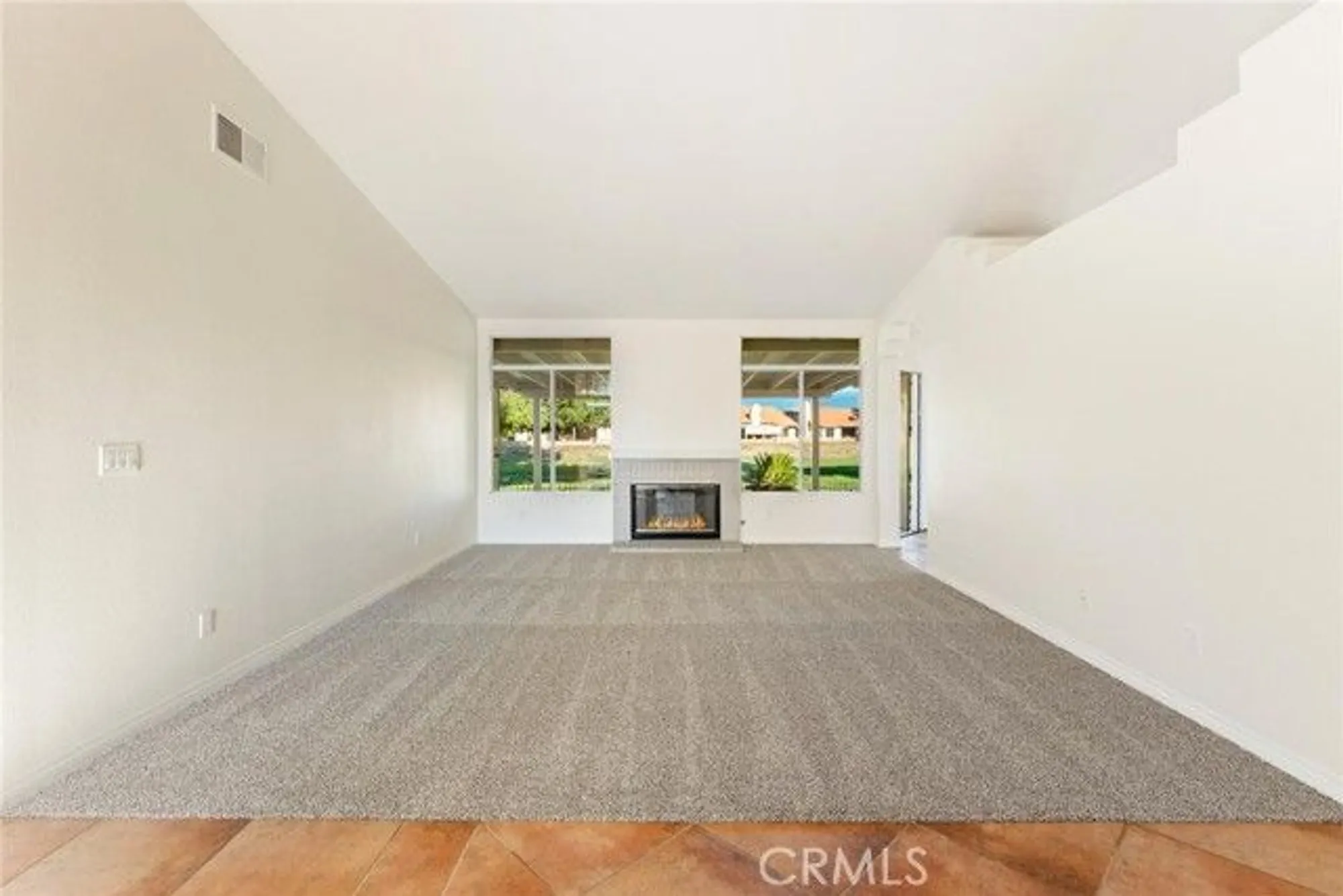 Property Slideshow image 6 of 40 | 1886 tamarack ln, Hemet, CA, 92545