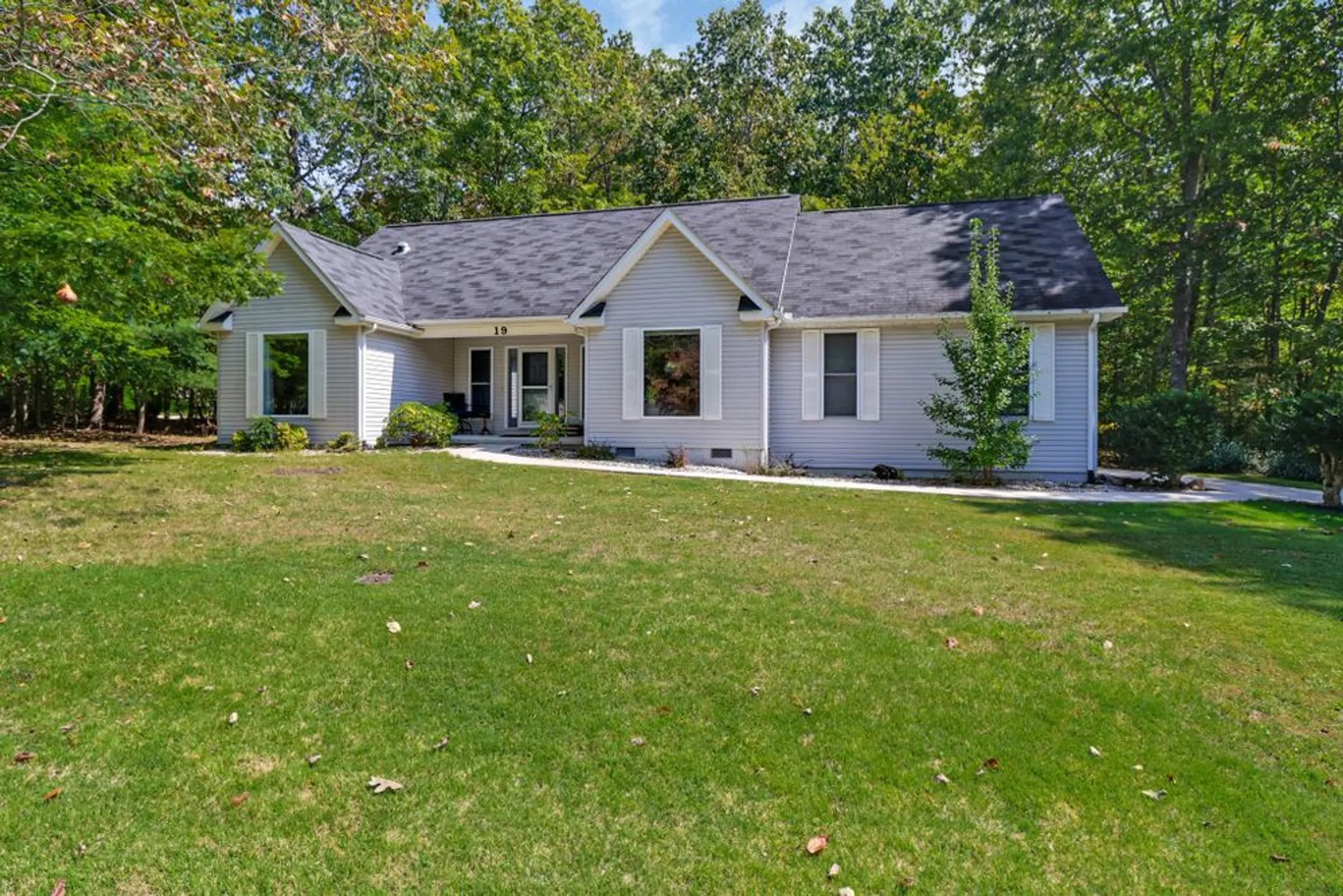 Property Slideshow image 32 of 33 | 19 trafalgar ln, Crossville, TN, 38558