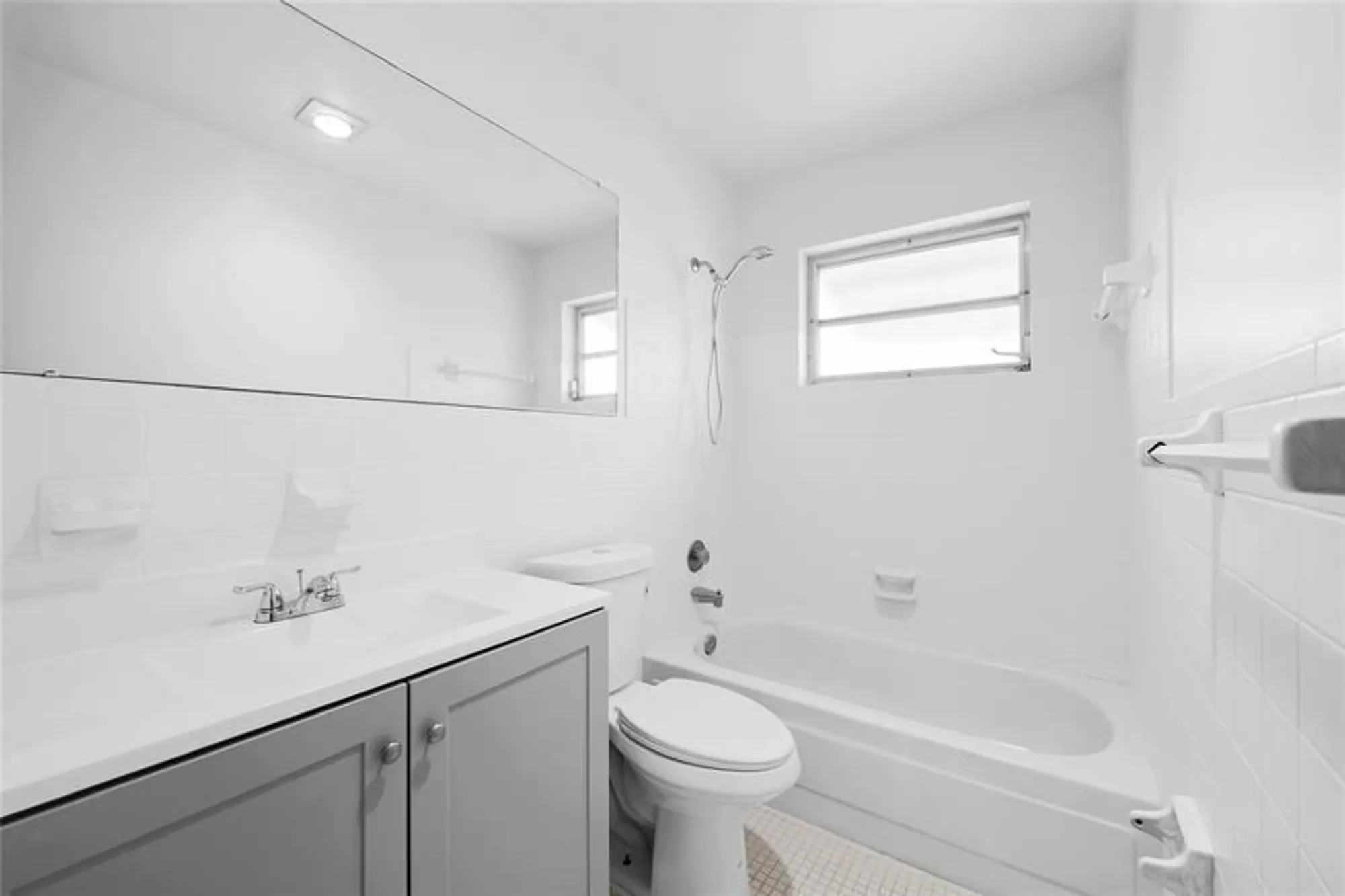 Property Slideshow image 23 of 28 | 7005 nw 11th st, Margate, FL, 33063