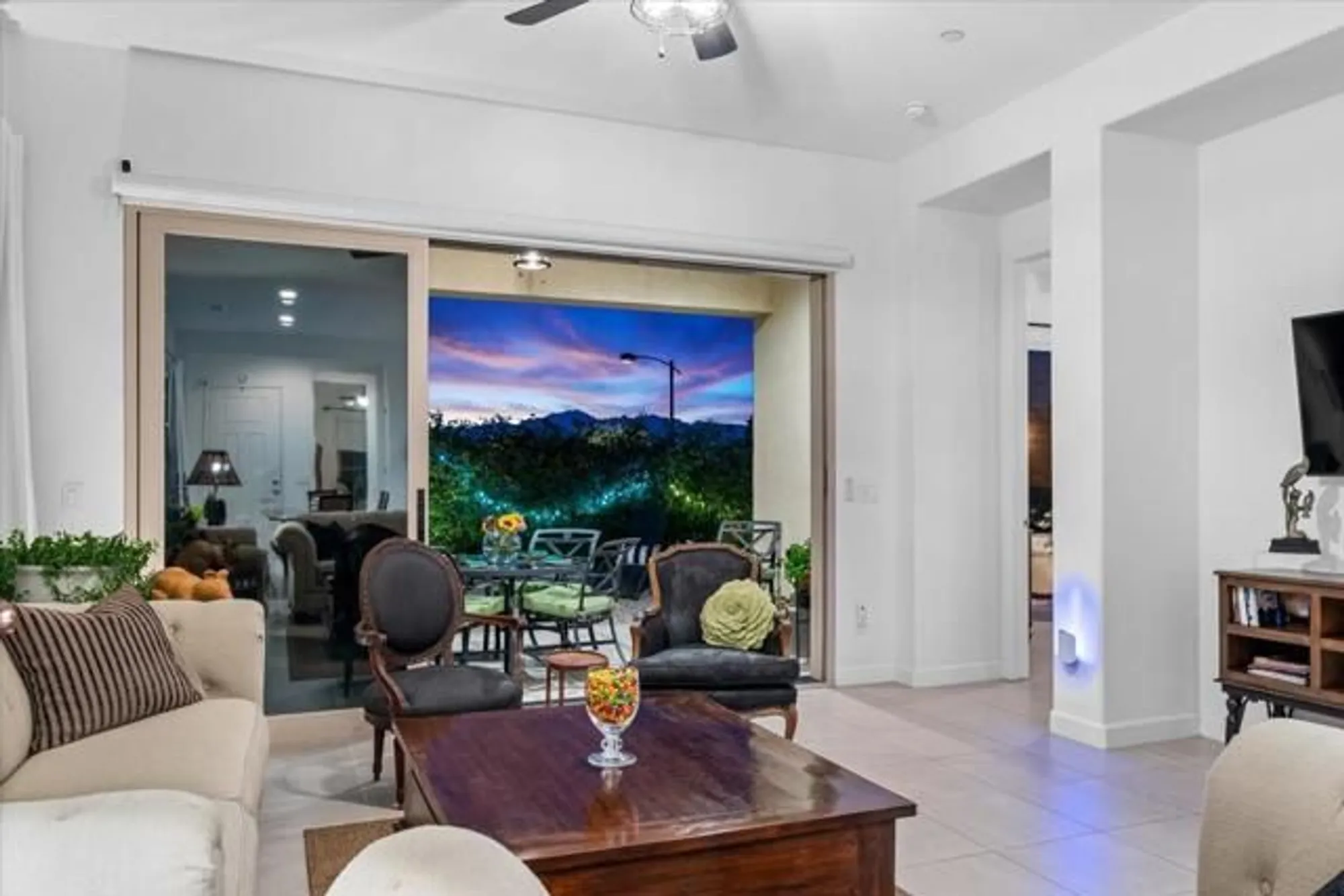Property Slideshow image 21 of 51 | 132 claret, Rancho Mirage, CA, 92270