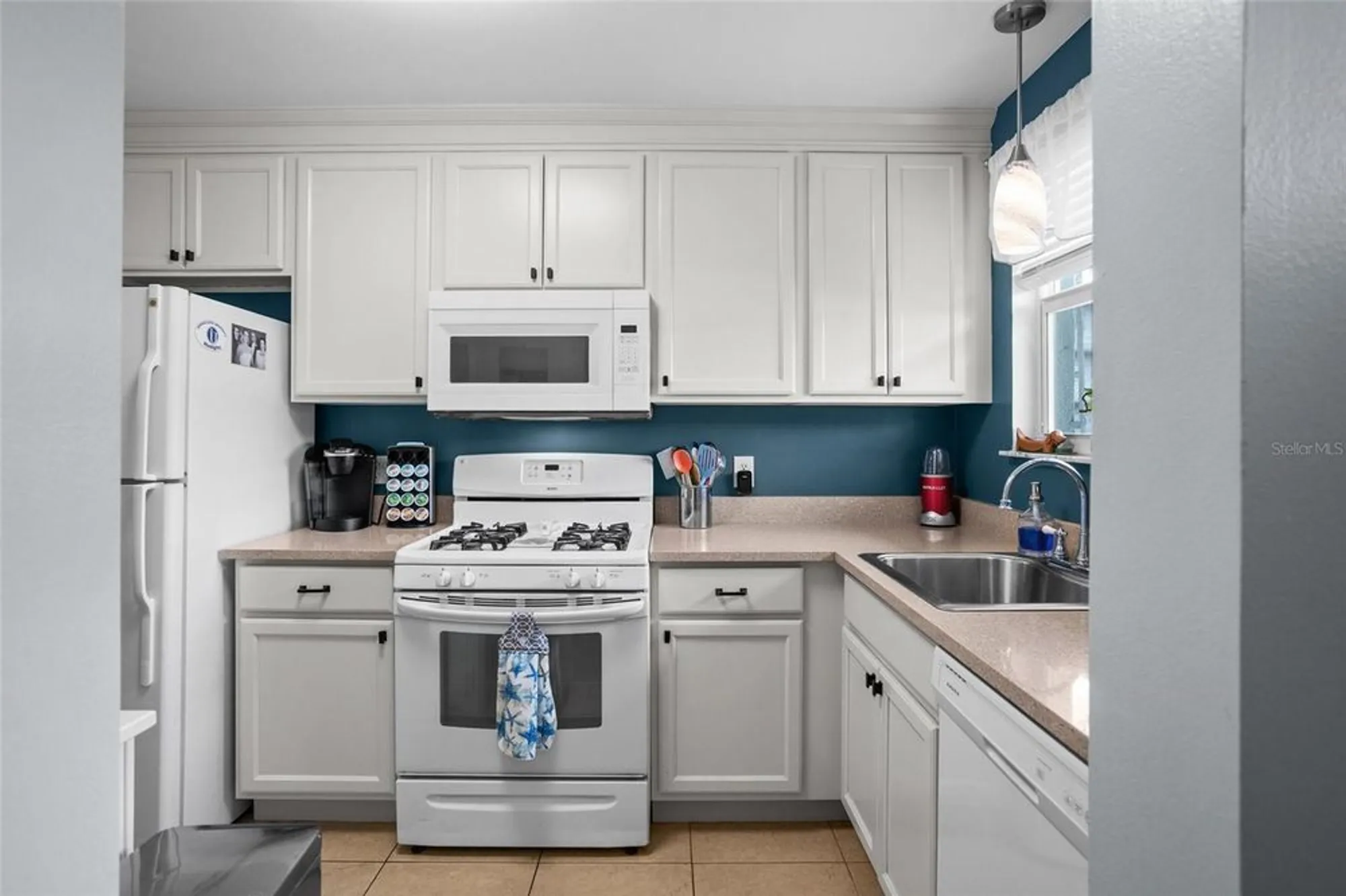 Property Slideshow image 16 of 64 | 5660 80th st n unit b106, St Petersburg, FL, 33709