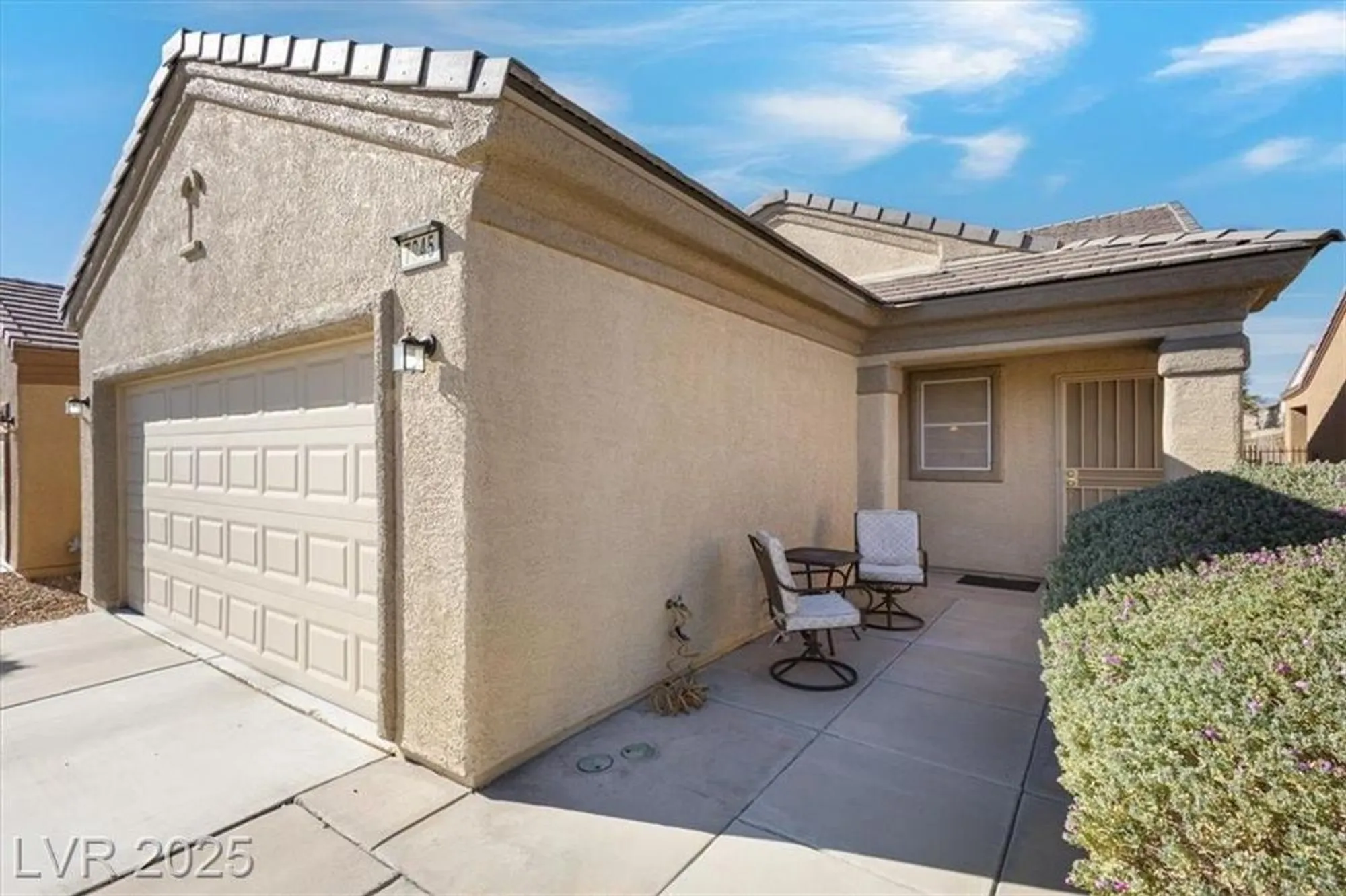Property Slideshow image 3 of 25 | 7945 woodlark ct, North Las Vegas, NV, 89084
