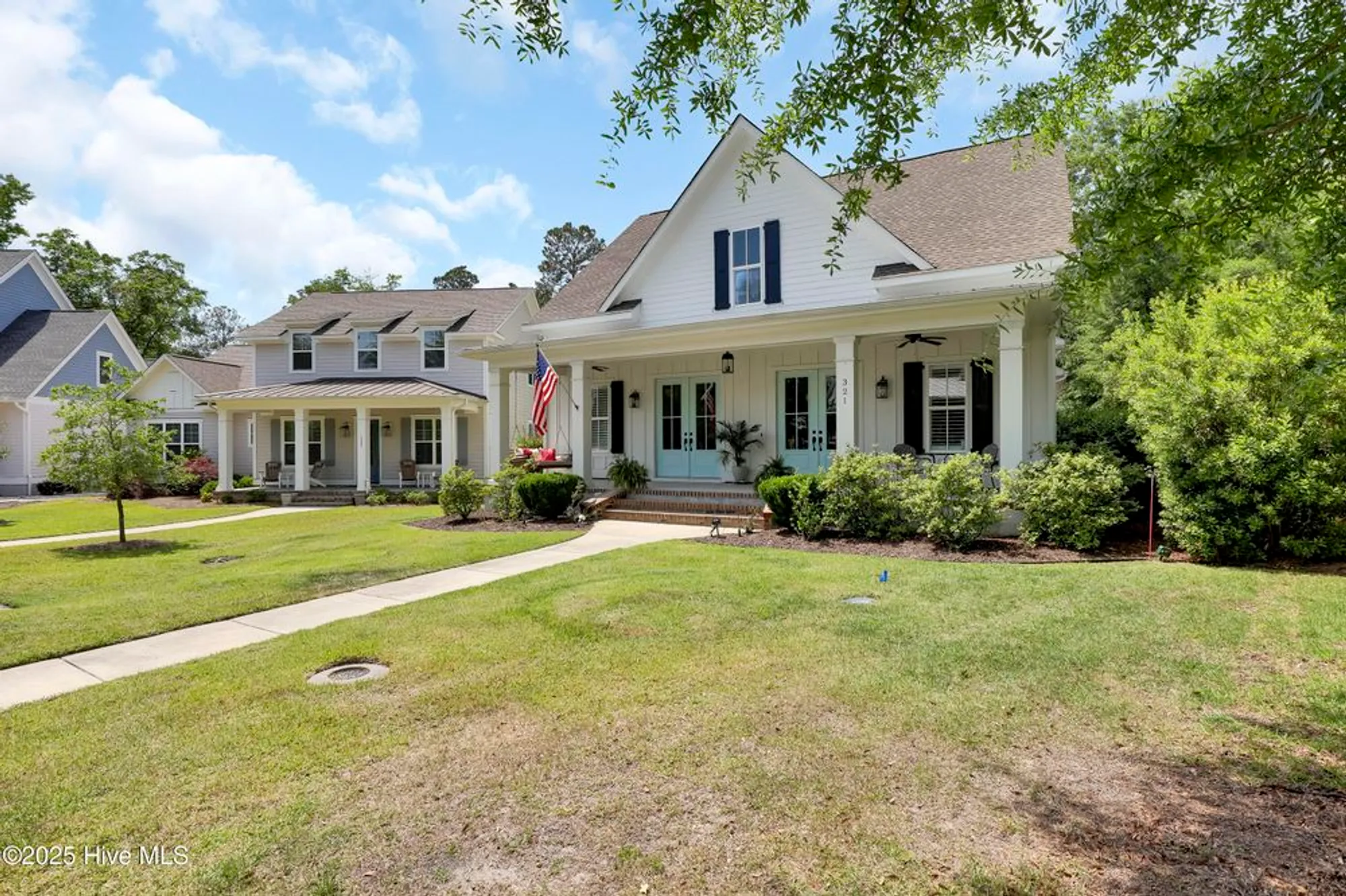 Property Slideshow image 1 of 49 | 321 jenoa dr, Castle Hayne, NC, 28429