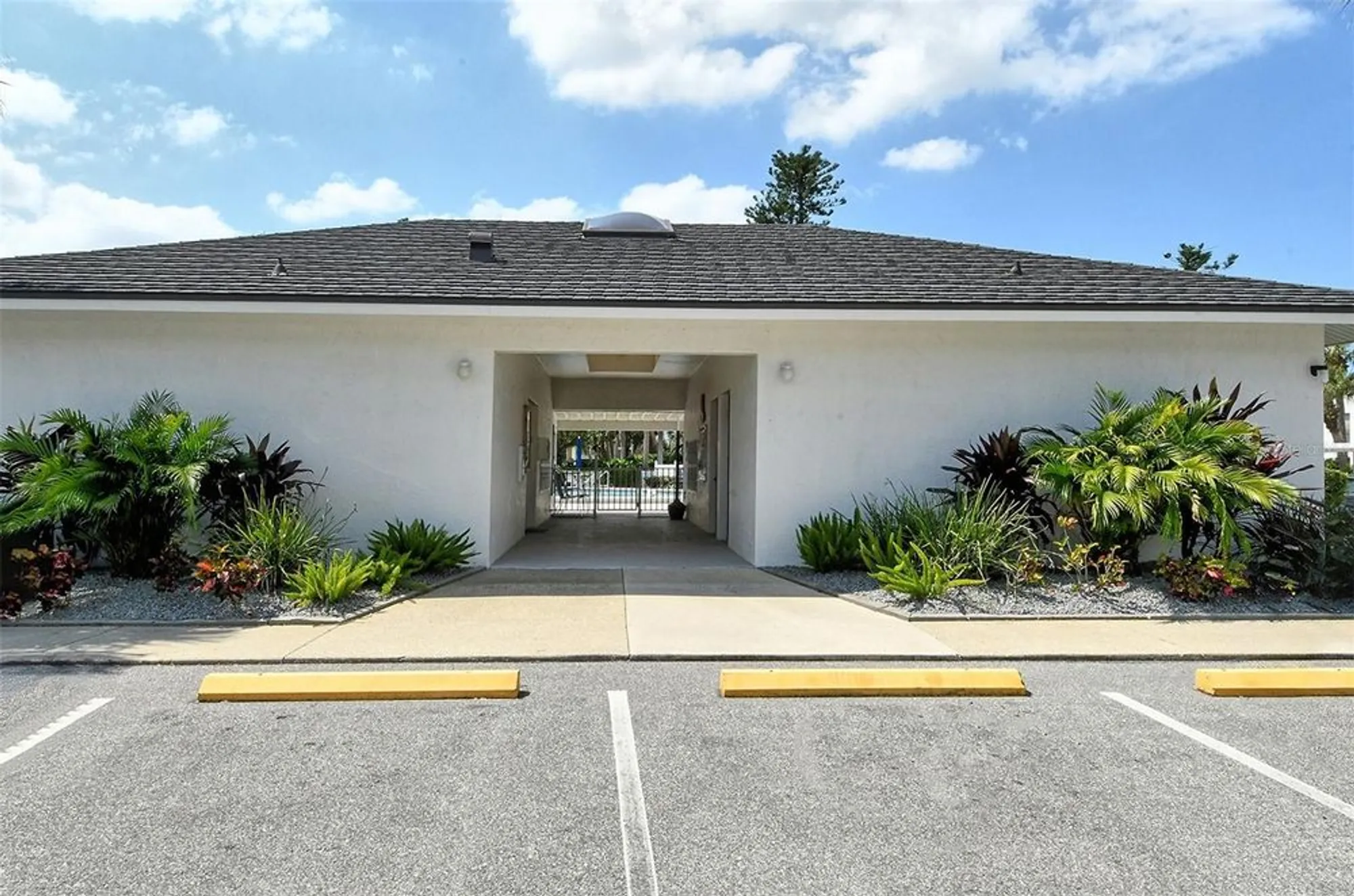 Property Slideshow image 28 of 31 | 1100 capri isles blvd apt 523, Venice, FL, 34292