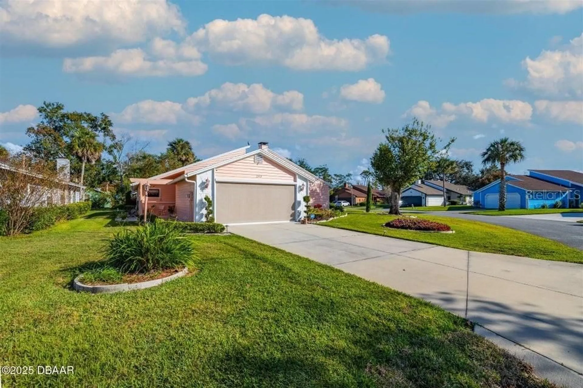 Property Slideshow image 3 of 30 | 252 gull dr, Daytona Beach, FL, 32119