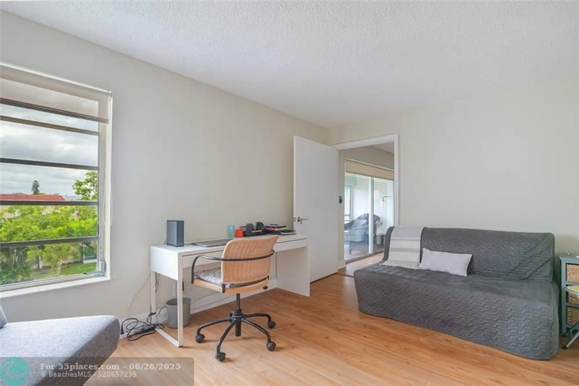 Property Slideshow image 22 of 57 | 3531 inverrary dr apt 407, Lauderhill, FL, 33319