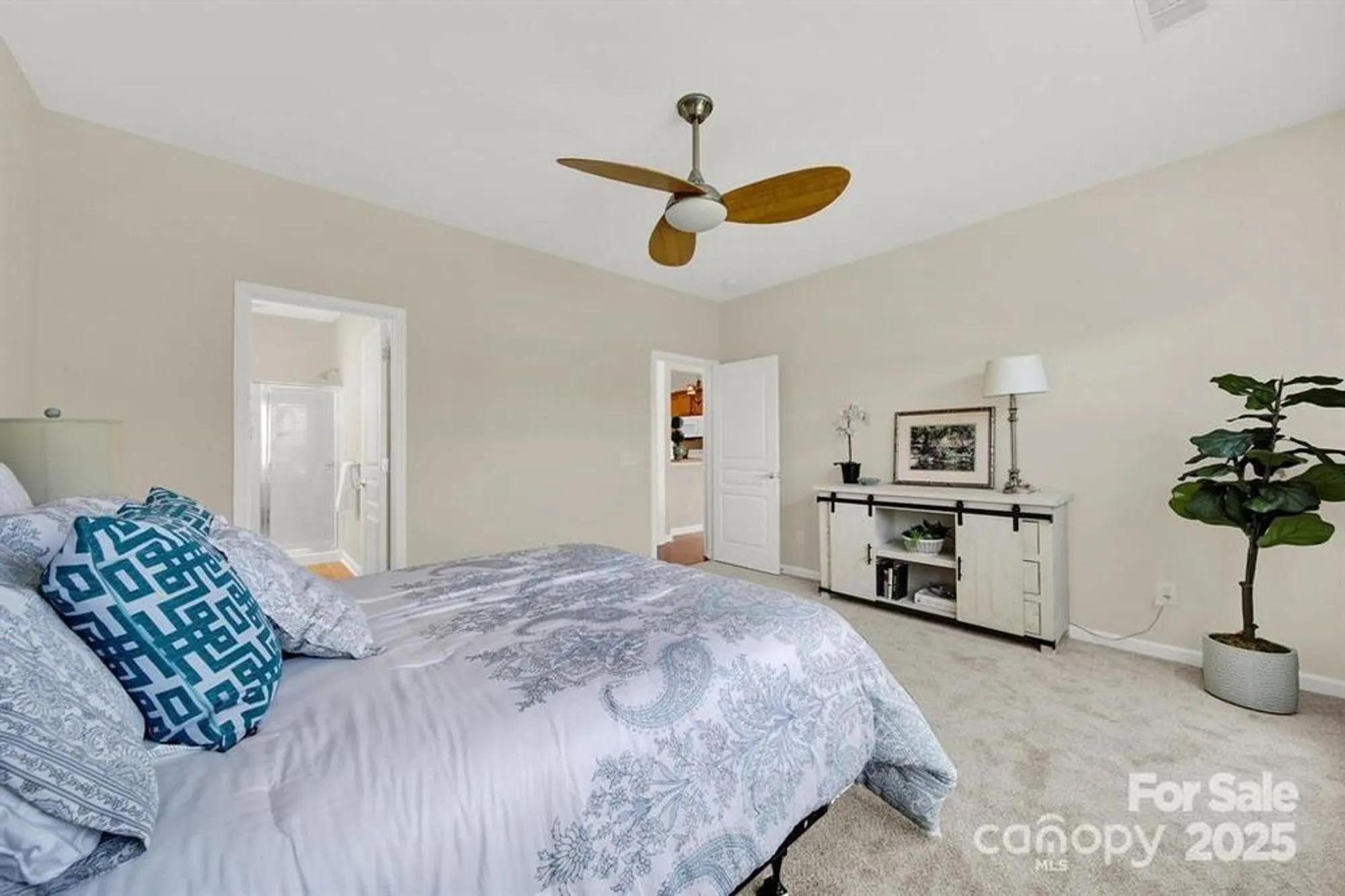 Property Slideshow image 13 of 32 | 16280 raven crest dr, Fort Mill, SC, 29707