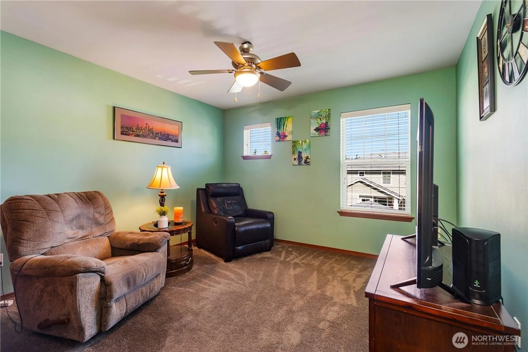 Property Slideshow image 22 of 31 | 24129 ne 112th ln # 151, Redmond, WA, 98053