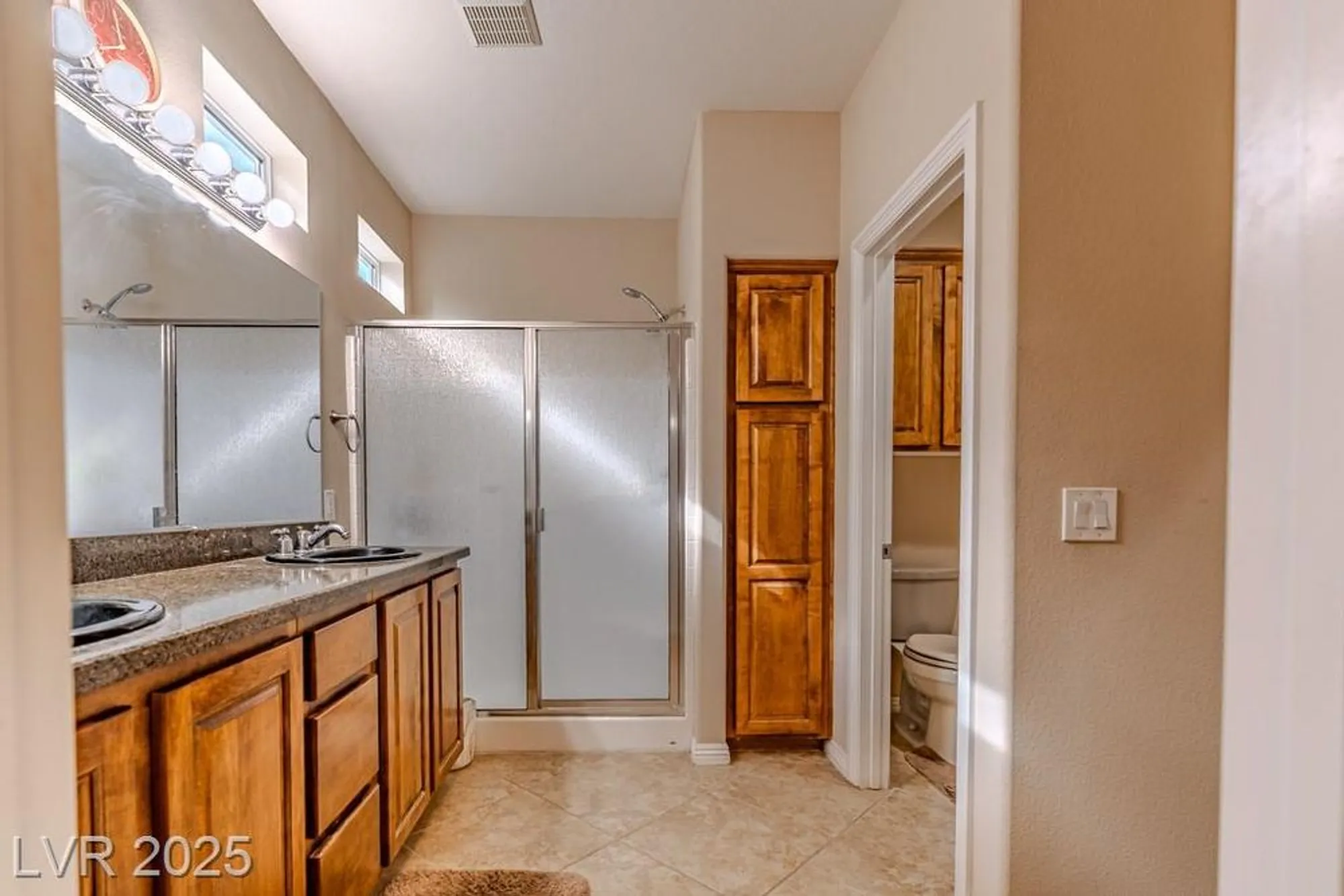 Property Slideshow image 19 of 65 | 5110 silenzio st, Las Vegas, NV, 89135