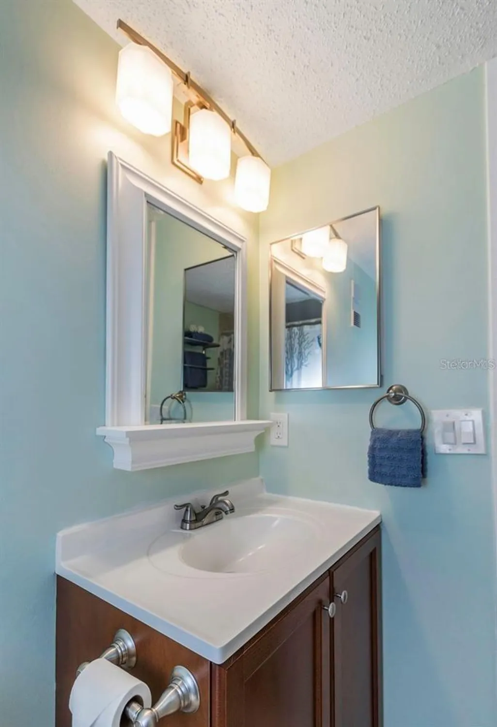 Property Slideshow image 19 of 37 | 940 virginia st 303, Dunedin, FL, 34698