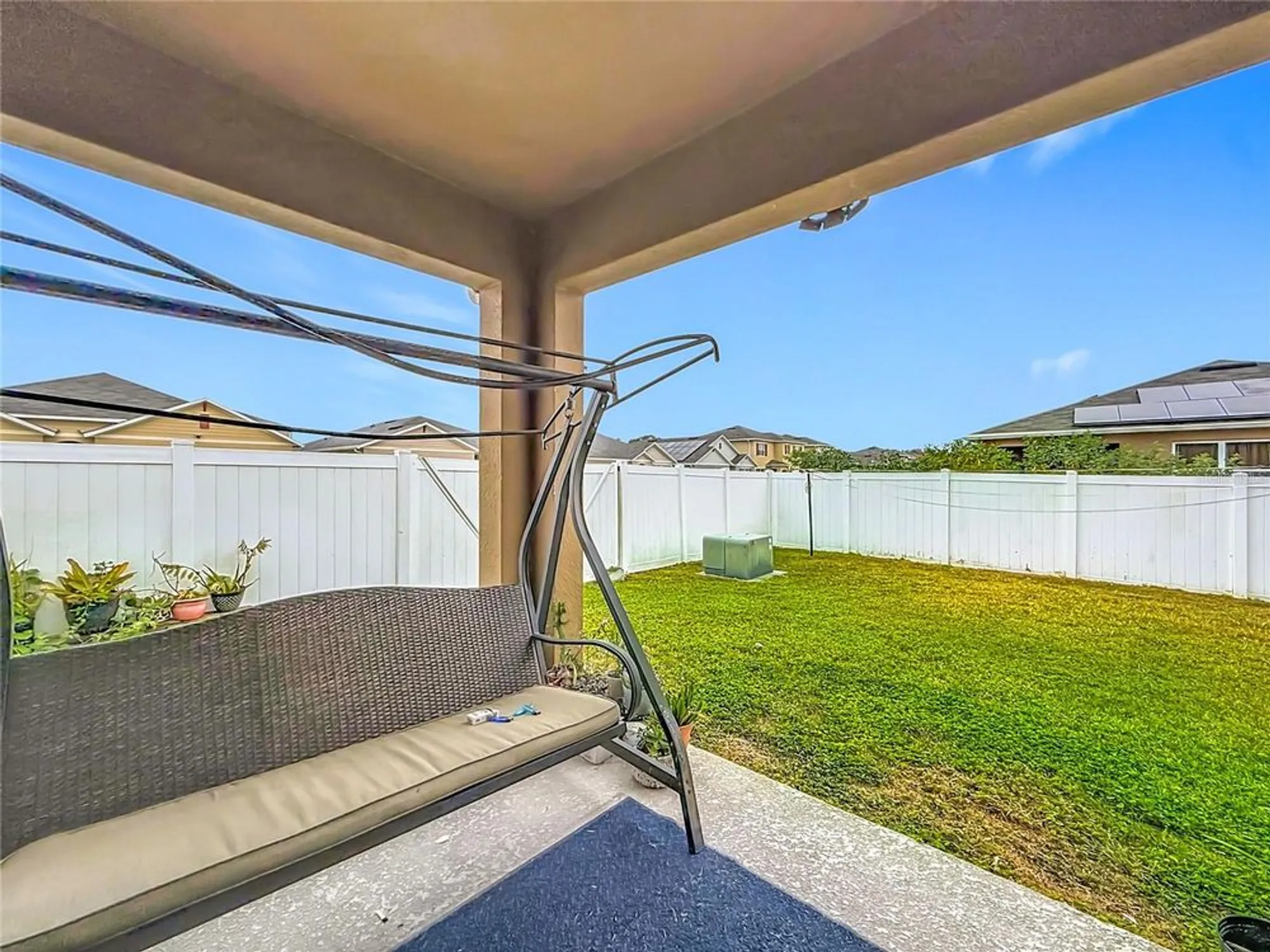 Property Slideshow image 39 of 49 | 2043 blue highlands dr, Lakeland, FL, 33811