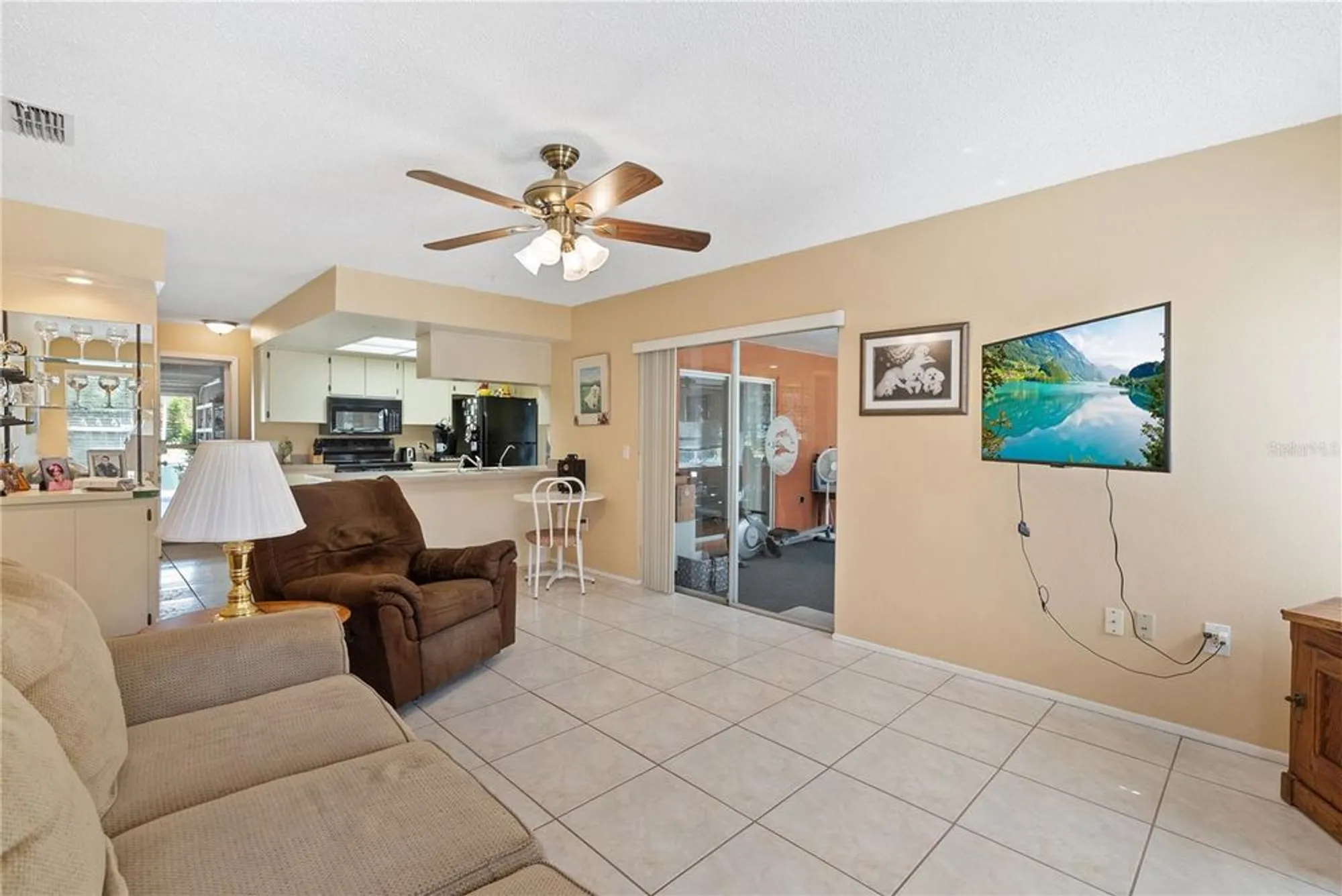 Property Slideshow image 19 of 29 | 11010 rollingwood dr, Port Richey, FL, 34668