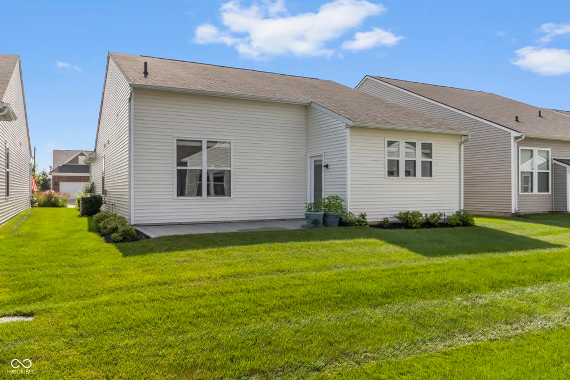 Property Slideshow image 25 of 52 | 13456 ravenswood trl, Fishers, IN, 46037